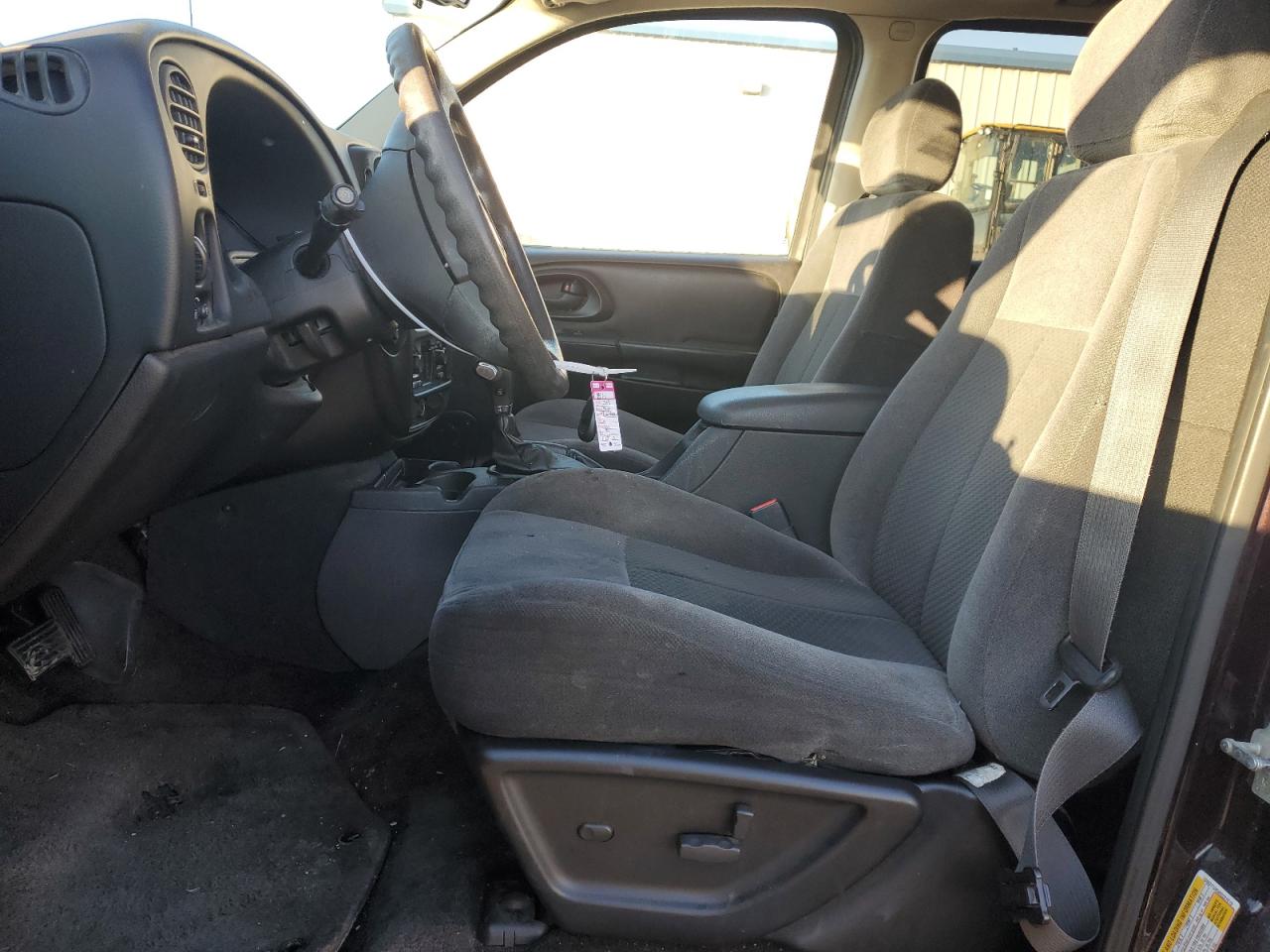 2008 Chevrolet TrailBlazer VIN 1GNDT13S482221619 Copart auction photo, all over damage thumbnail 7