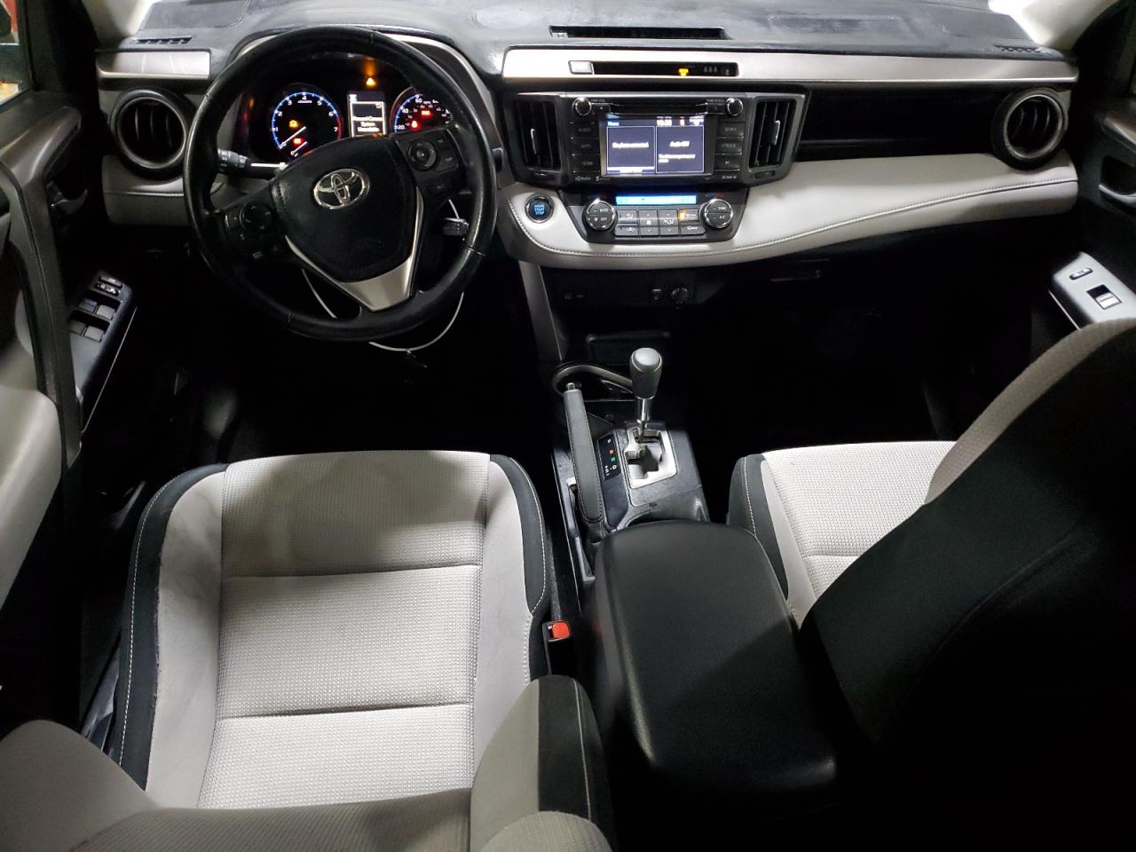 2018 Toyota RAV 4 VIN JTMRFREV9JJ255563 Copart auction photo, front end / rear end damage thumbnail 8