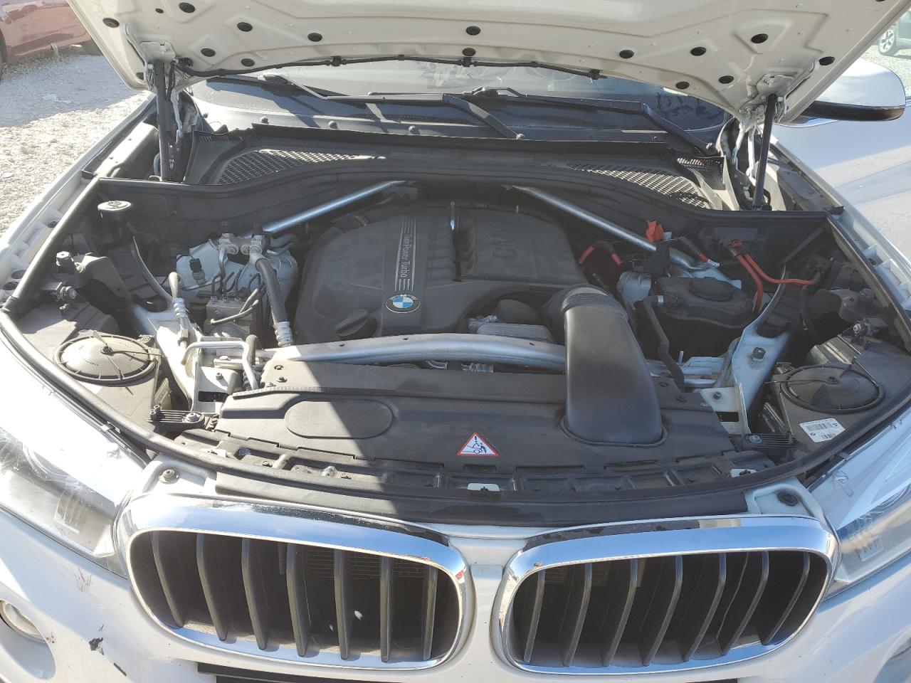 2014 BMW X5 VIN 5UXKR0C5XE0H20081 Copart auction photo, side / vandalism damage thumbnail 12