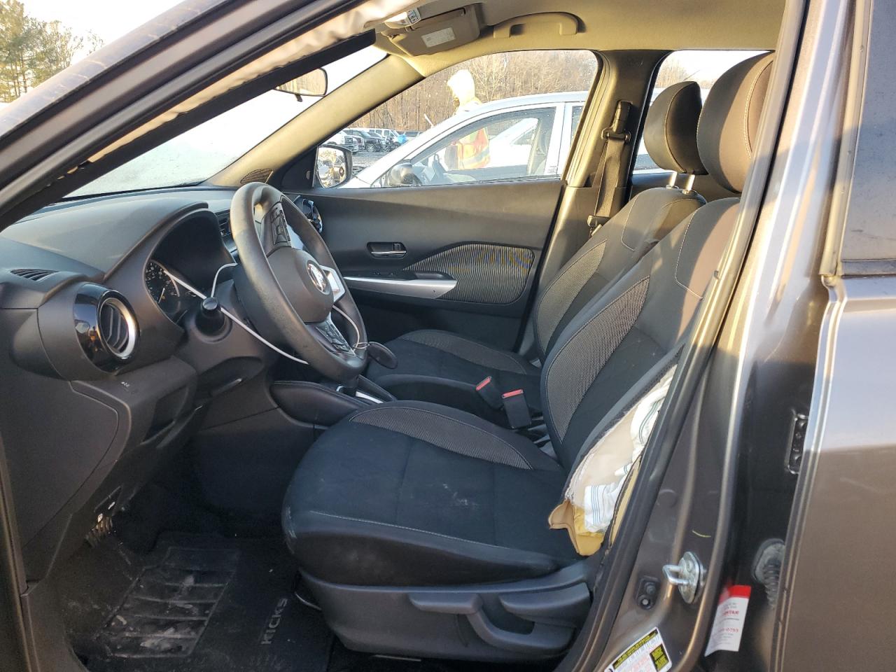 2019 Nissan Kicks VIN 3N1CP5CU9KL495439 Copart auction photo, front end damage thumbnail 7