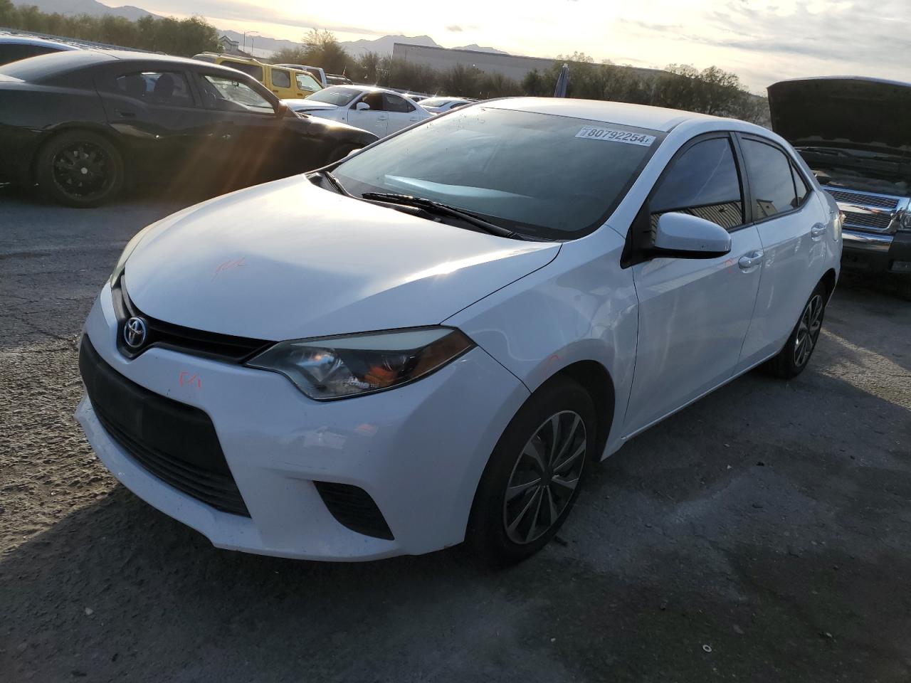 2014 Toyota Corolla VIN 5YFBURHE6EP141802