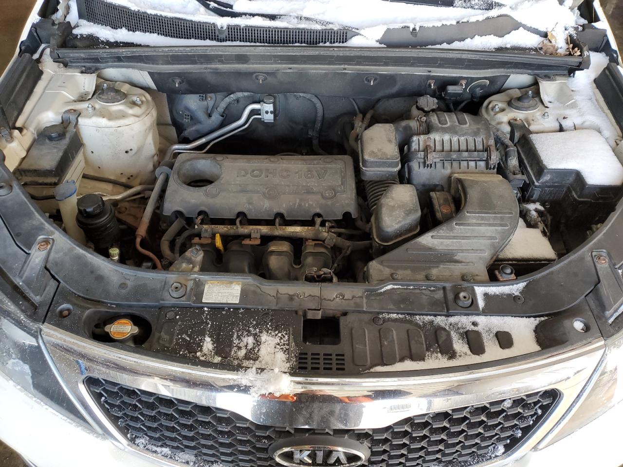 2011 KIA Sorento VIN 5XYKTCA15BG114419 Copart auction photo, water/flood / front end damage thumbnail 12