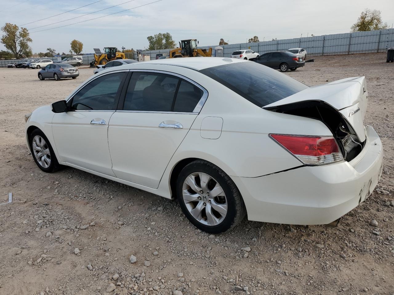 2009 Honda Accord VIN 1HGCP36869A000164 Copart auction photo, rear end / minor dent/scratches damage thumbnail 2