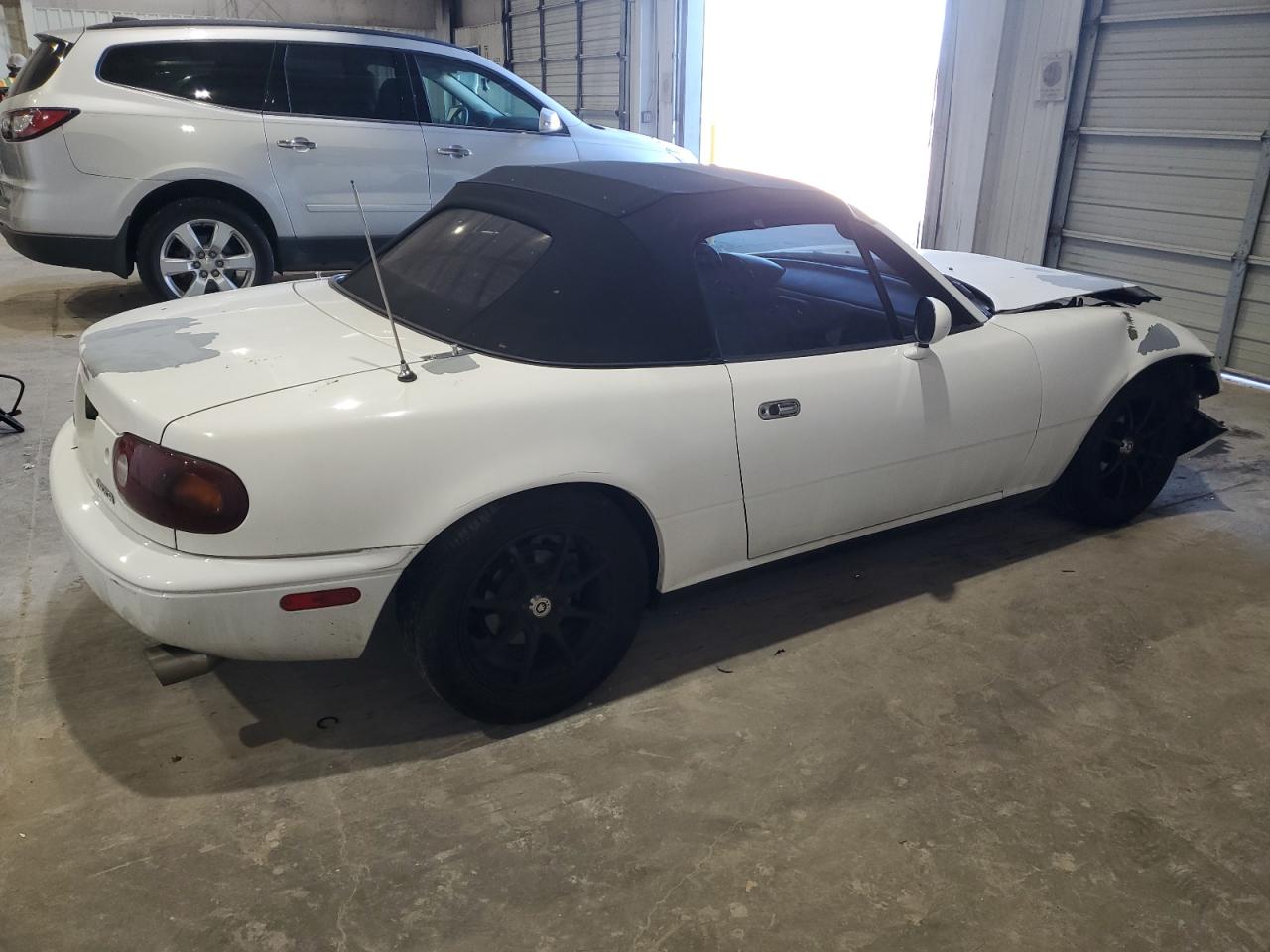 1992 Mazda MX-5 VIN JM1NA3514N0326347 Copart auction photo, front end / minor dent/scratches damage thumbnail 3