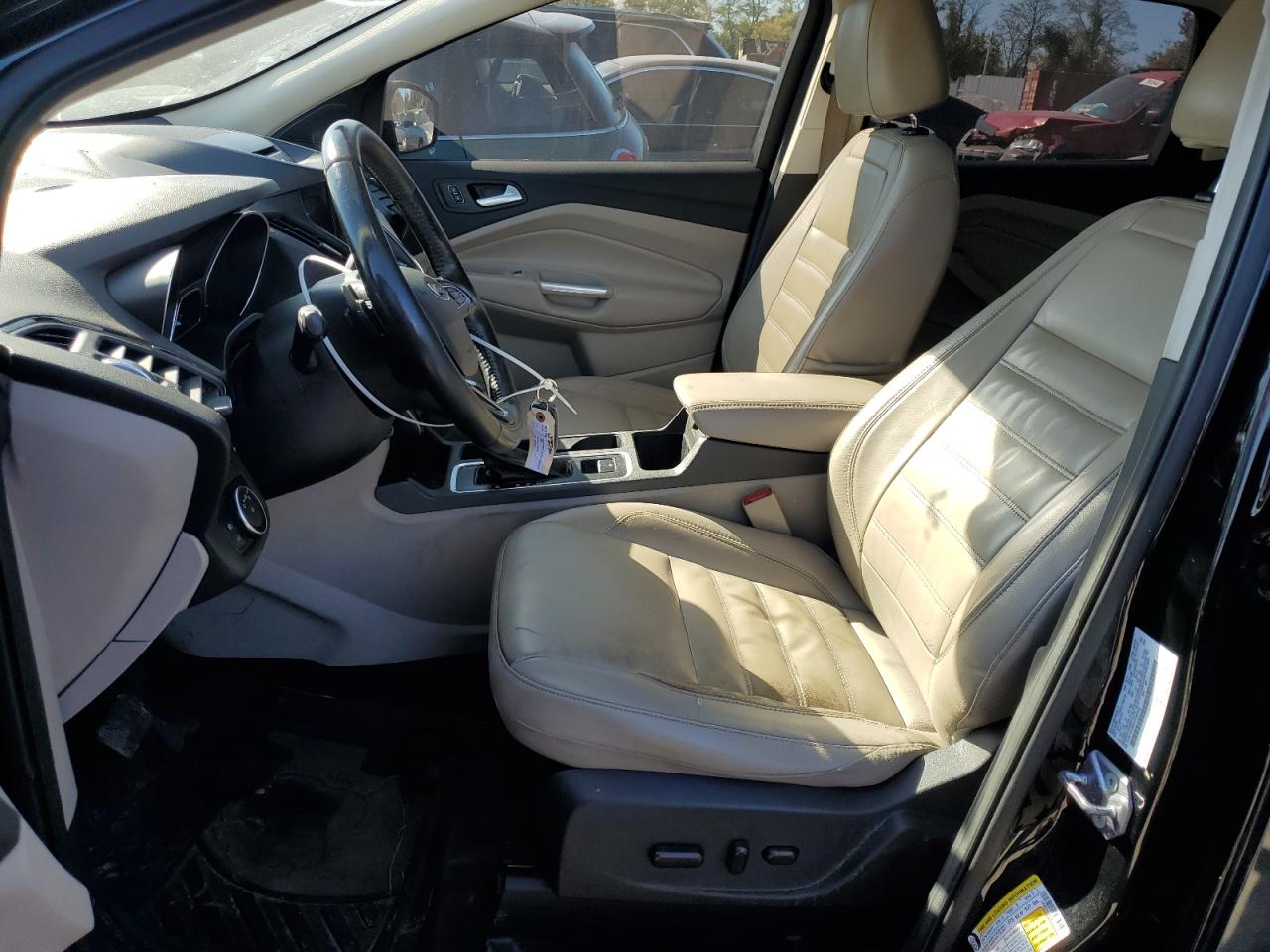 2017 Ford Escape VIN 1FMCU9J90HUE82942 Copart auction photo, front end damage thumbnail 7