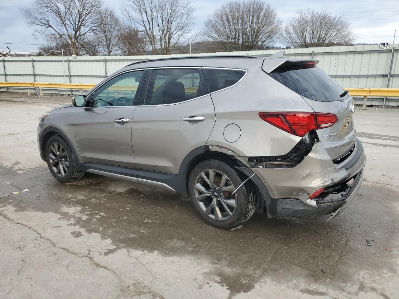 2018 Hyundai Santa Fe VIN 5NMZWDLA0JH099891 Copart auction photo, rear end damage thumbnail 2