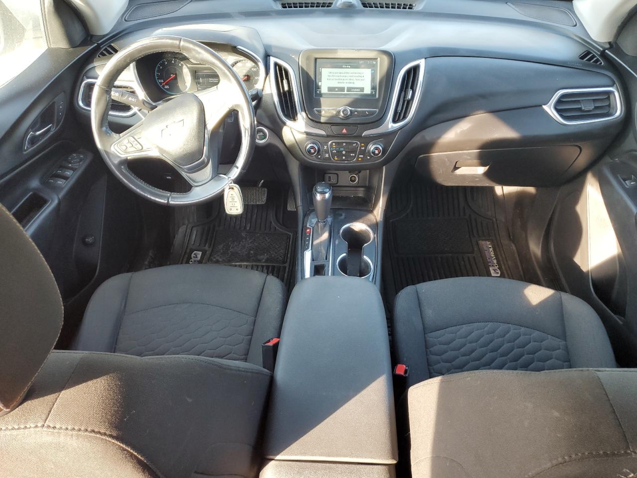 2018 Chevrolet Equinox VIN 2GNAXJEV9J6339429 Copart auction photo, front end / minor dent/scratches damage thumbnail 8