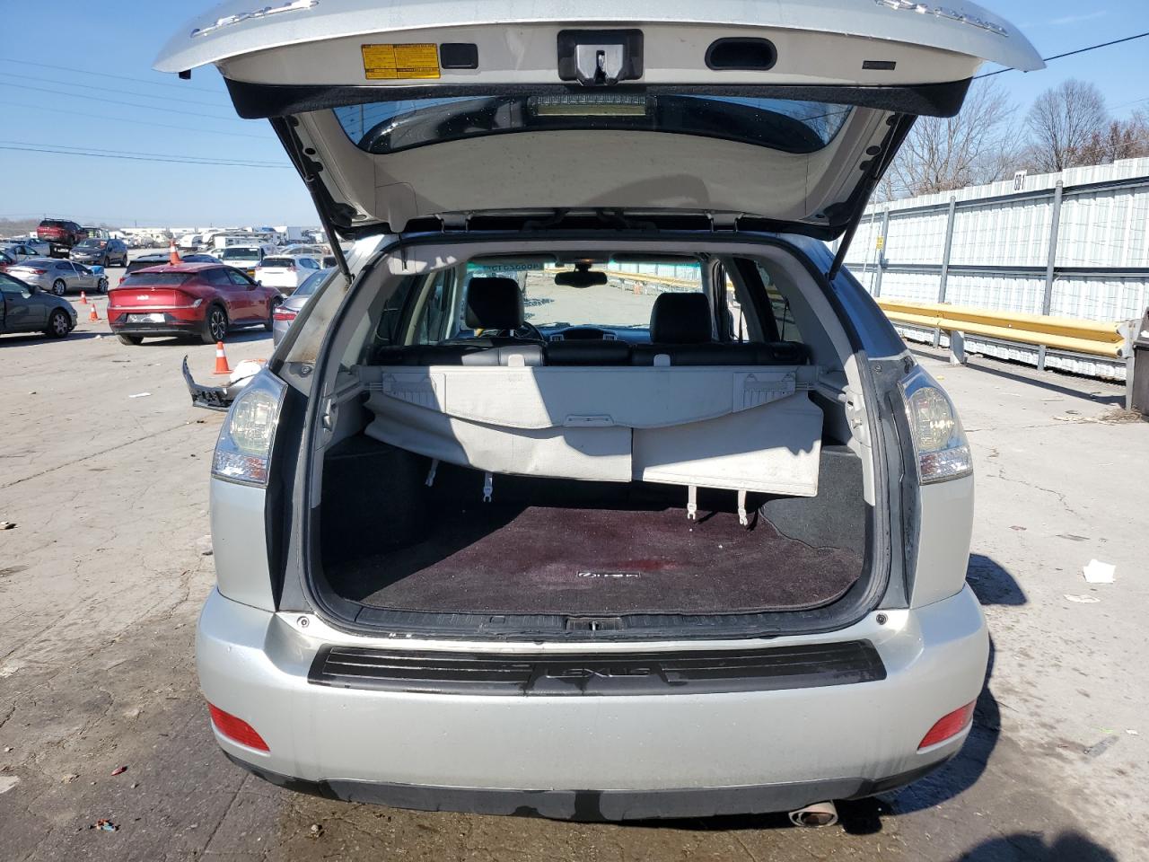 2006 Lexus RX VIN 2T2HA31U66C107289 Copart auction photo, side / front end damage thumbnail 6