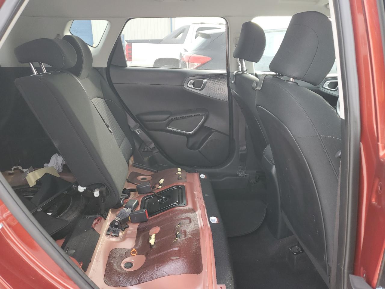 2020 KIA Soul VIN KNDJ23AUXL7079142 Copart auction photo, rear end / minor dent/scratches damage thumbnail 11