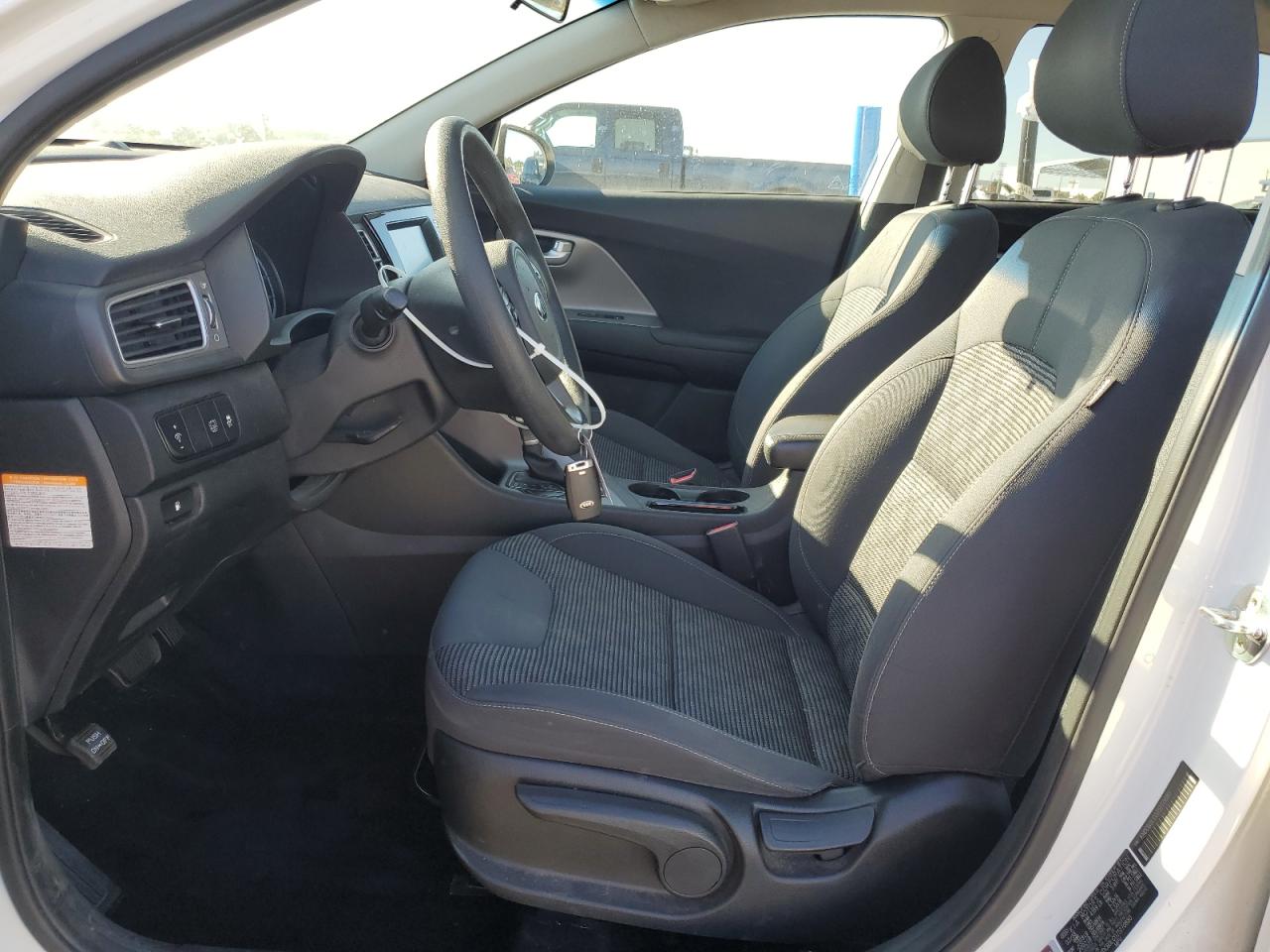 2018 KIA Niro VIN KNDCB3LC0J5170880 Copart auction photo, front end damage thumbnail 7