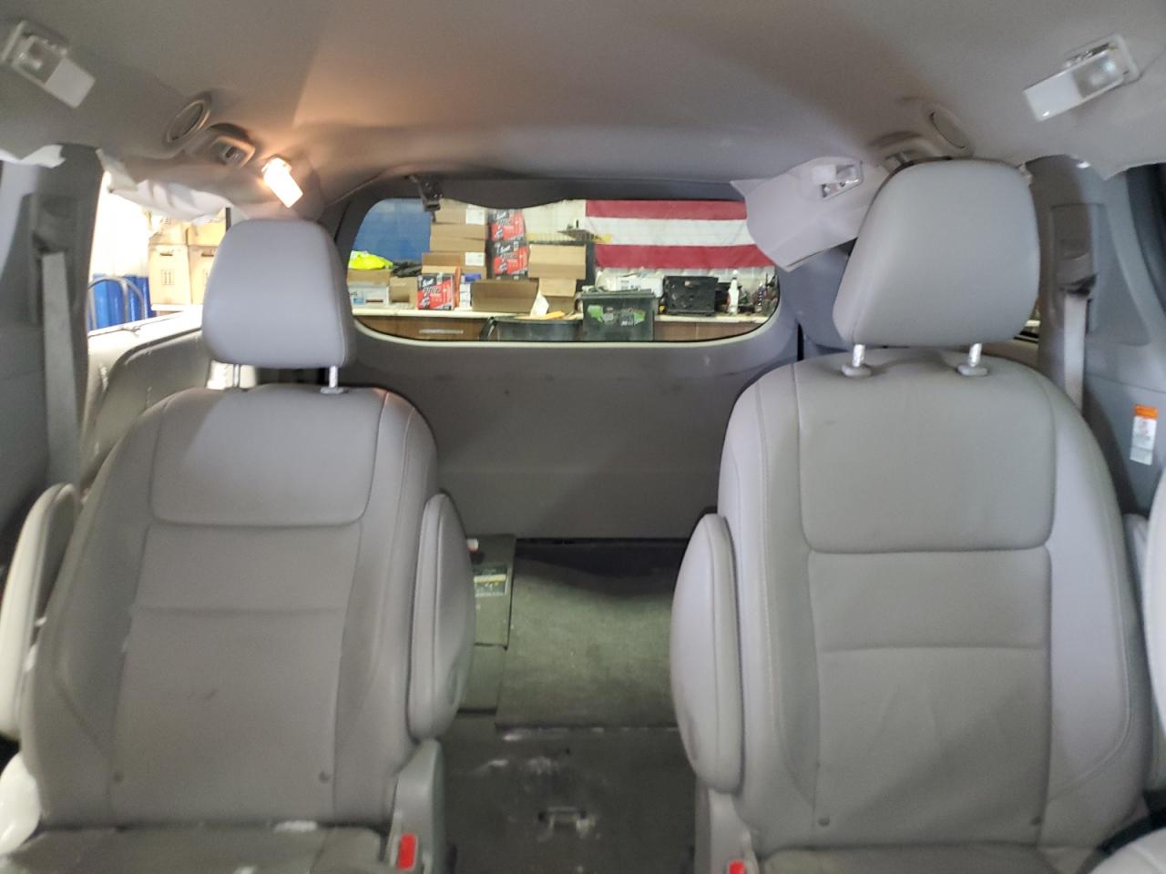 2015 Toyota Sienna VIN 5TDDK3DC3FS105560 Copart auction photo, front end / side damage thumbnail 10