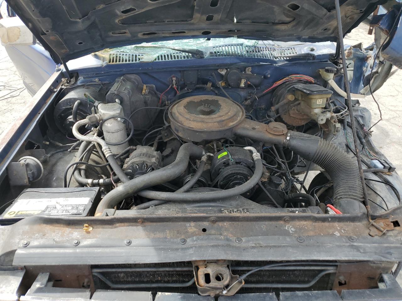 1987 Chevrolet S-10 Pickup VIN 1GCCT14R1H2235204 Copart auction photo, all over damage thumbnail 11