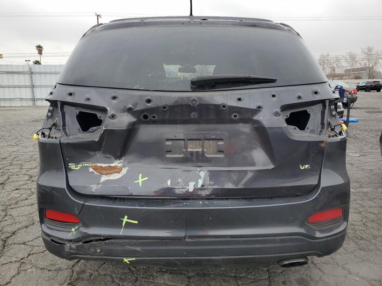 2019 KIA Sorento VIN 5XYPG4A54KG486854 Copart auction photo, rear end / front end damage thumbnail 6