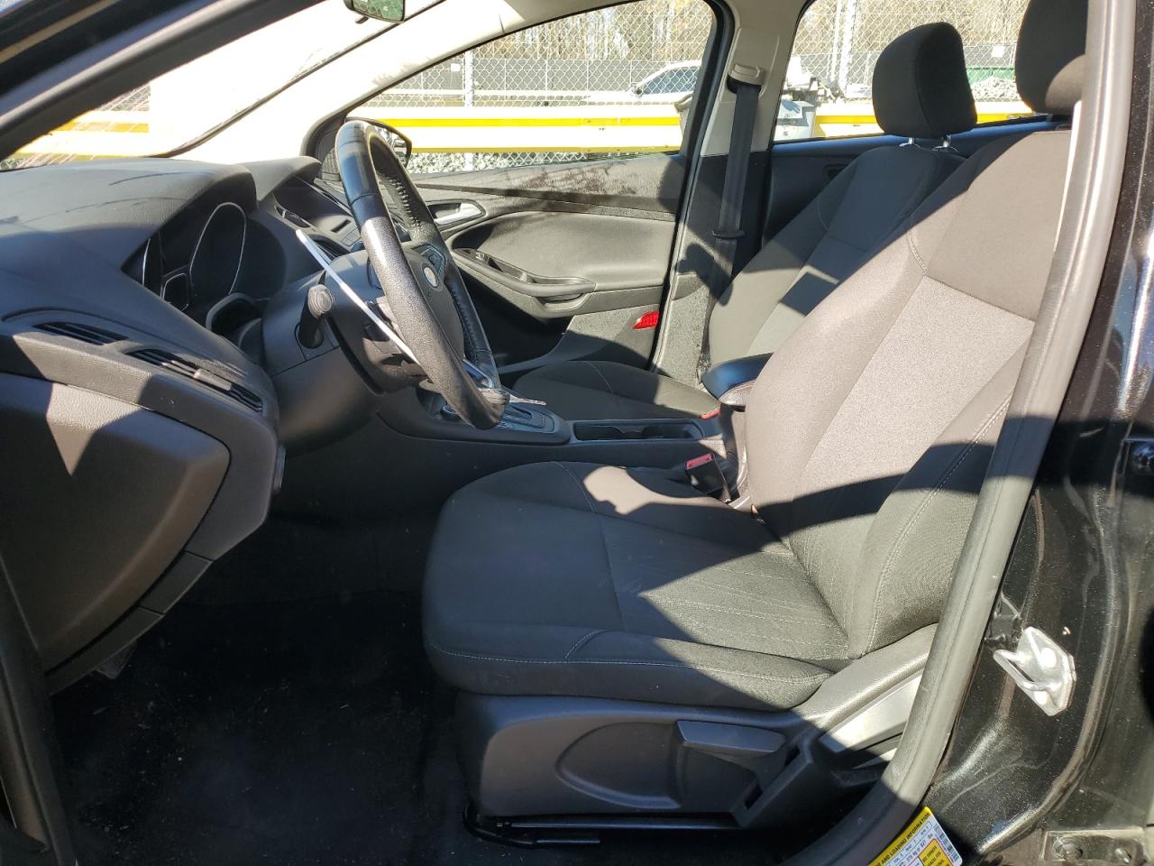 2015 Ford Focus VIN 1FADP3F29FL297662 Copart auction photo, side / minor dent/scratches damage thumbnail 7
