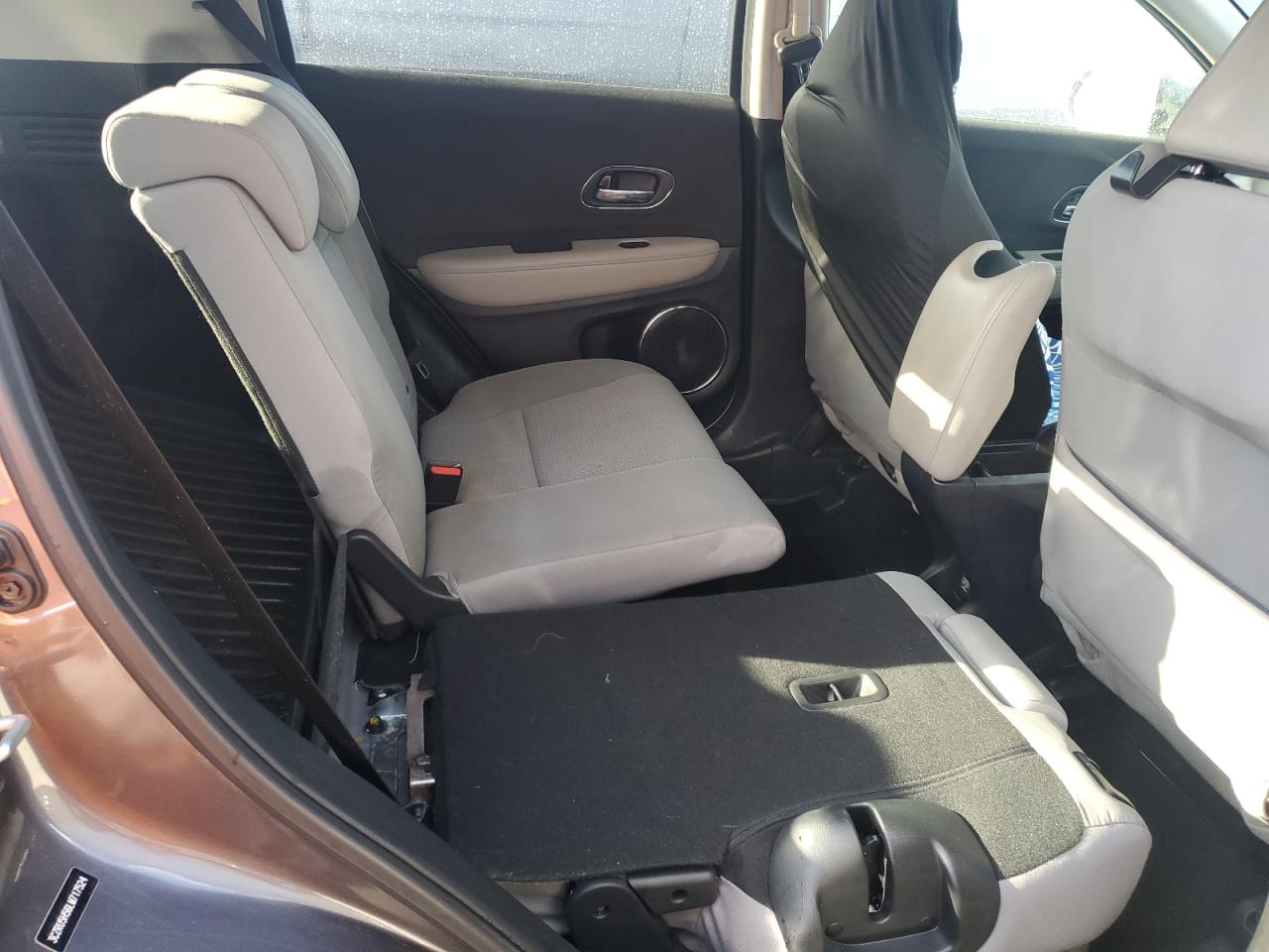 2020 Honda HR-V VIN 3CZRU5H56LM717524 Copart auction photo, water/flood damage thumbnail 10