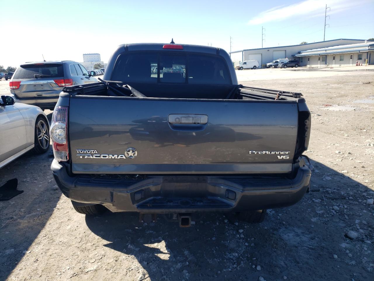2014 Toyota Tacoma VIN 5TFJU4GN5EX051204 Copart auction photo, rear end / side damage thumbnail 6