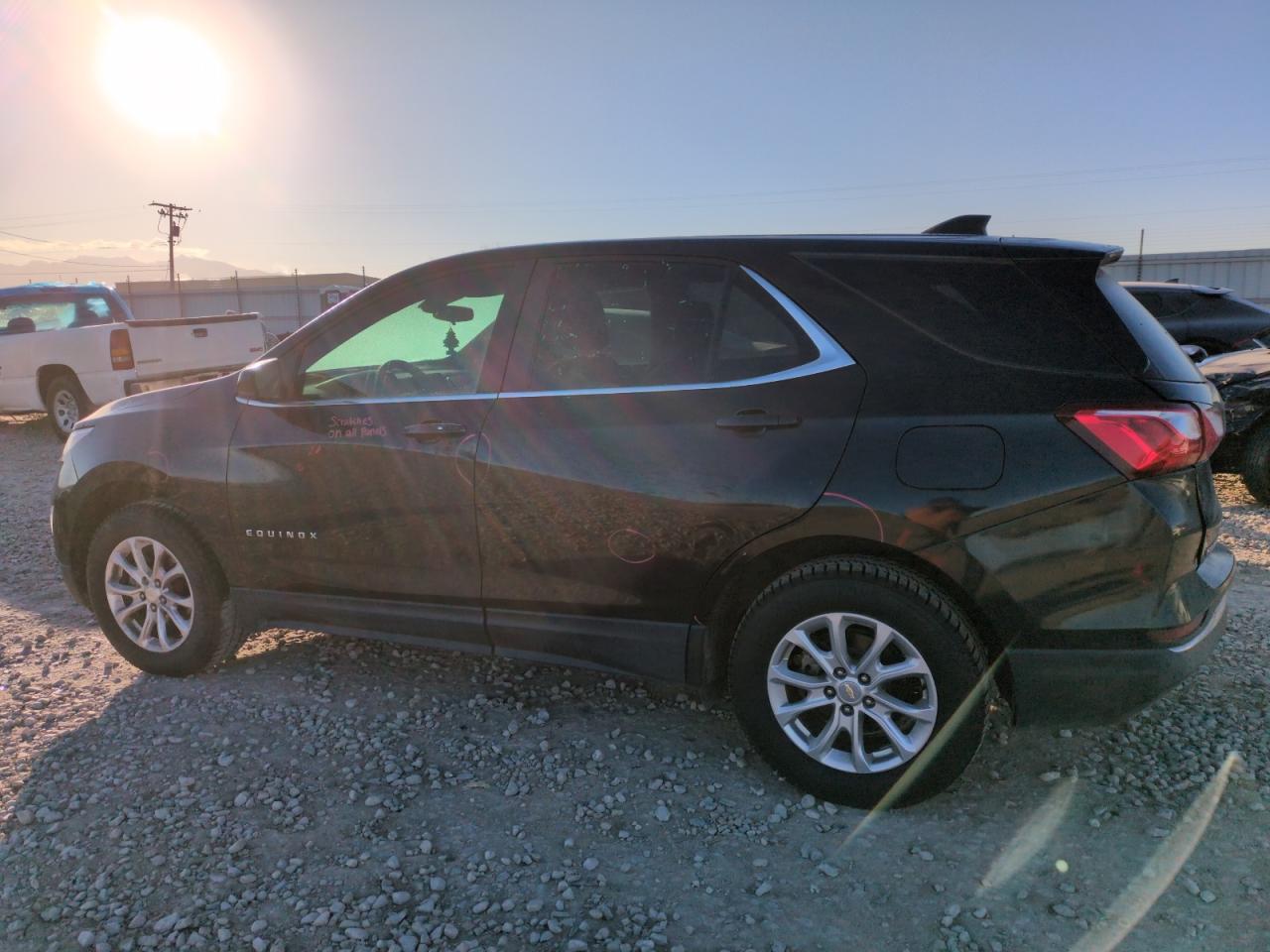 2021 Chevrolet Equinox VIN 3GNAXUEV5ML379427 Copart auction photo, all over damage thumbnail 2