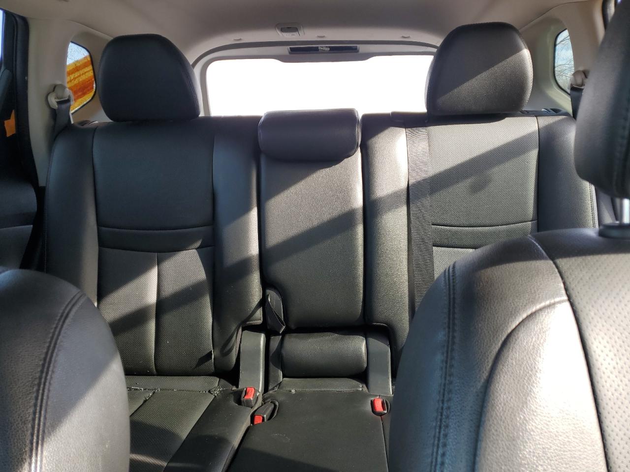 2016 Nissan Rogue VIN 5N1AT2MV6GC769183 Copart auction photo, all over damage thumbnail 10