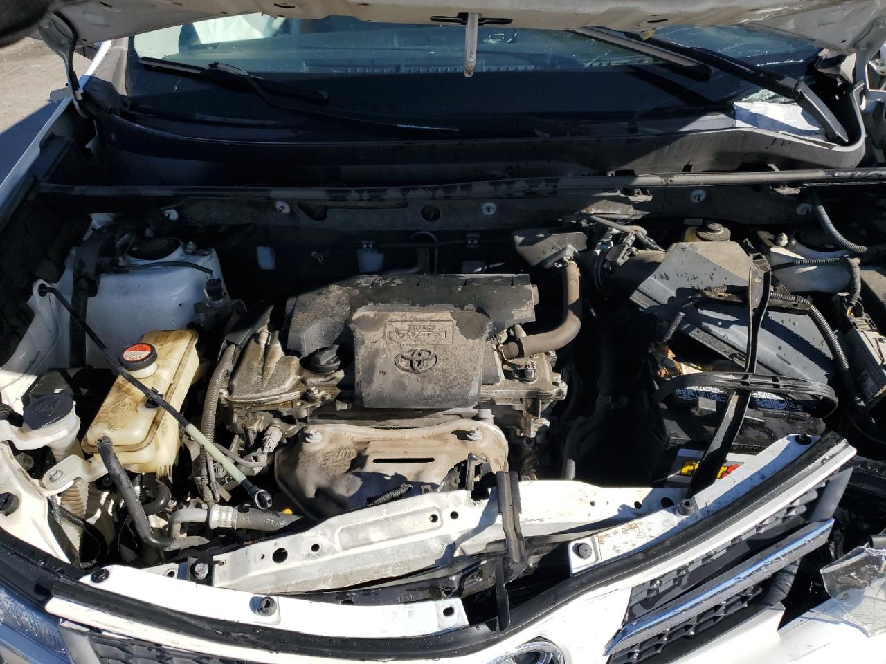 2015 Toyota RAV 4 VIN JTMWFREV6FD069424 Copart auction photo, front end damage thumbnail 12