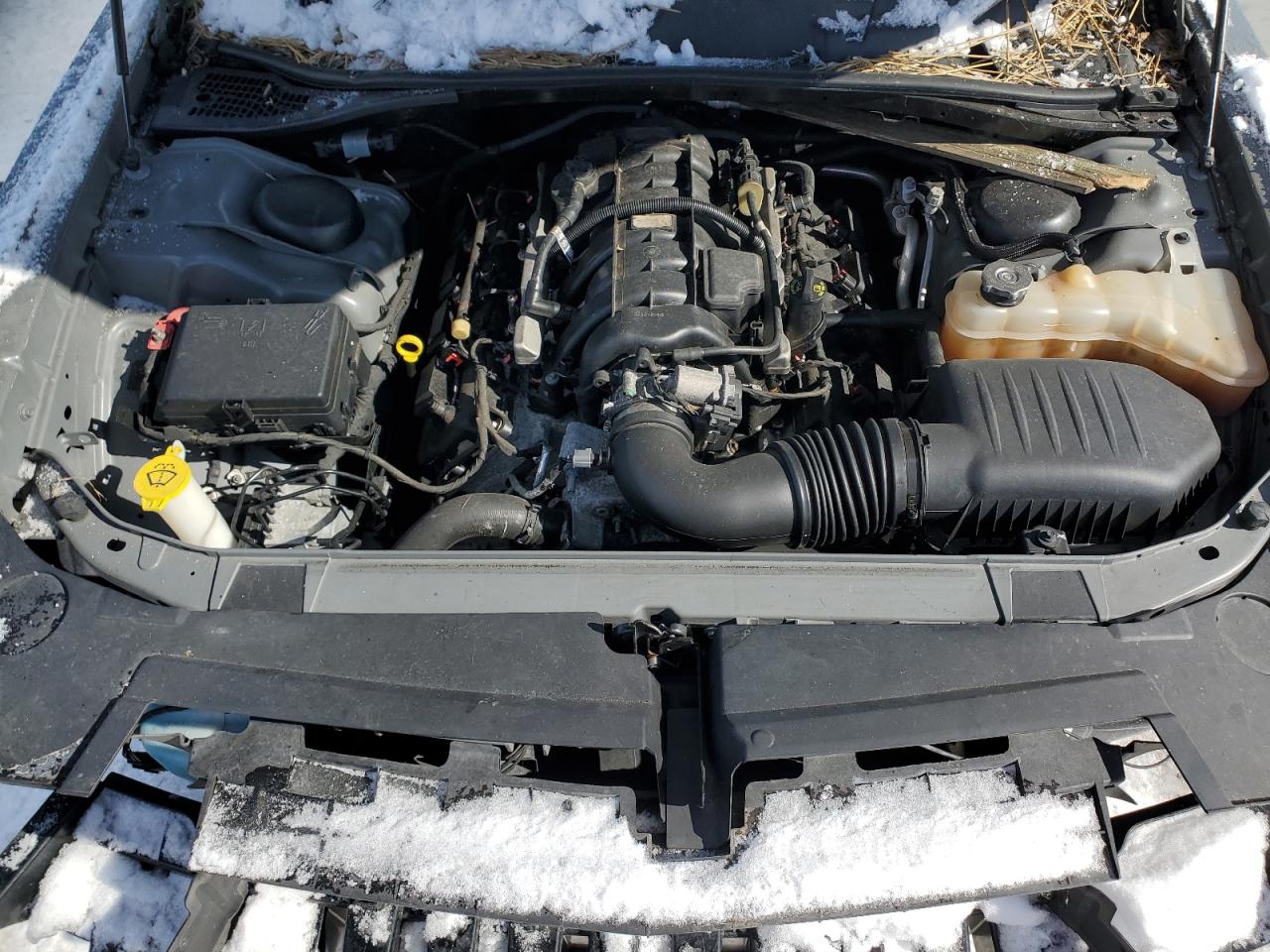 2018 Dodge Challenger VIN 2C3CDZBTXJH259691 Copart auction photo, front end / side damage thumbnail 11