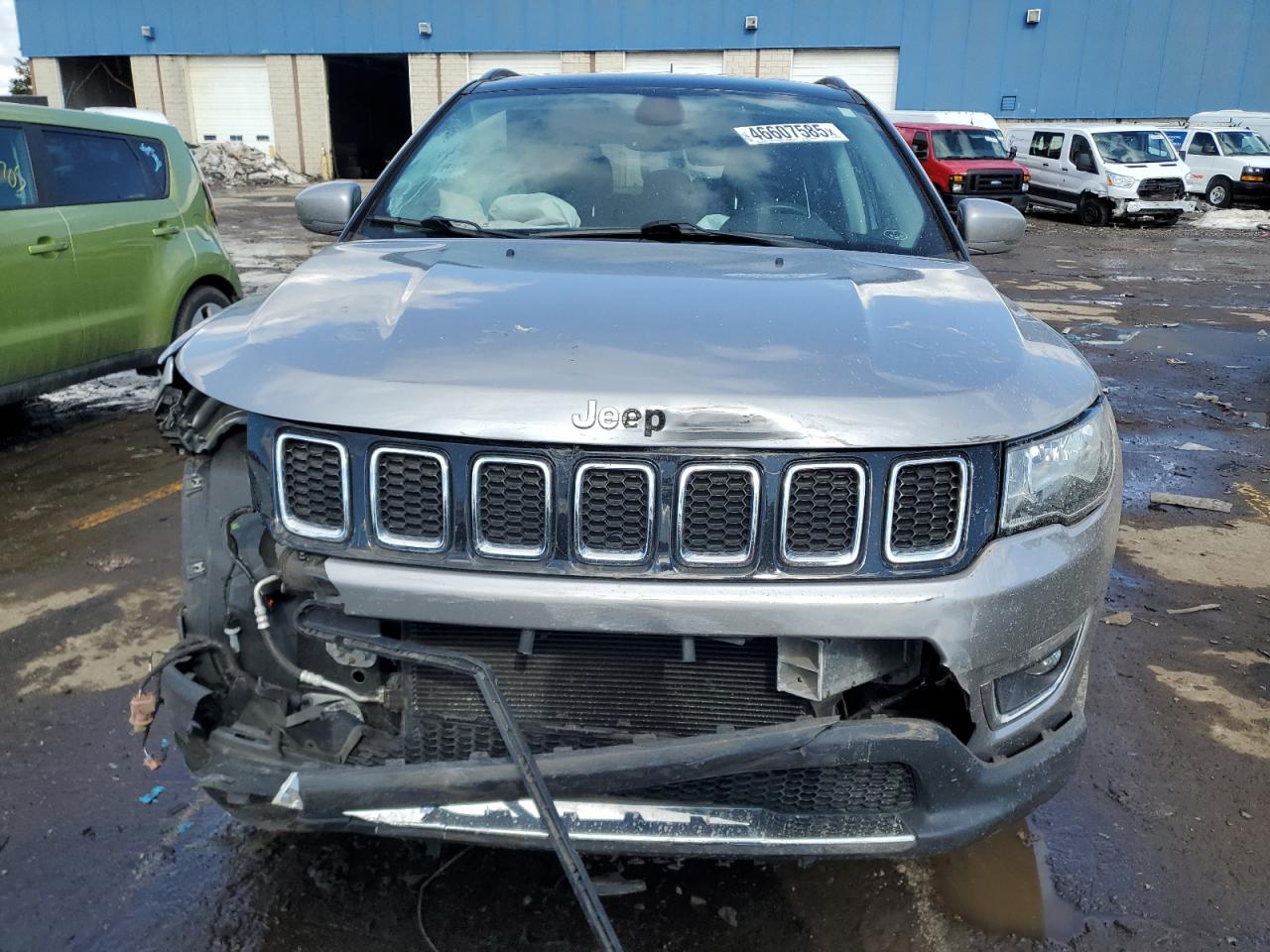 2018 Jeep Compass VIN 3C4NJDCBXJT365586 Copart auction photo, front end damage thumbnail 5