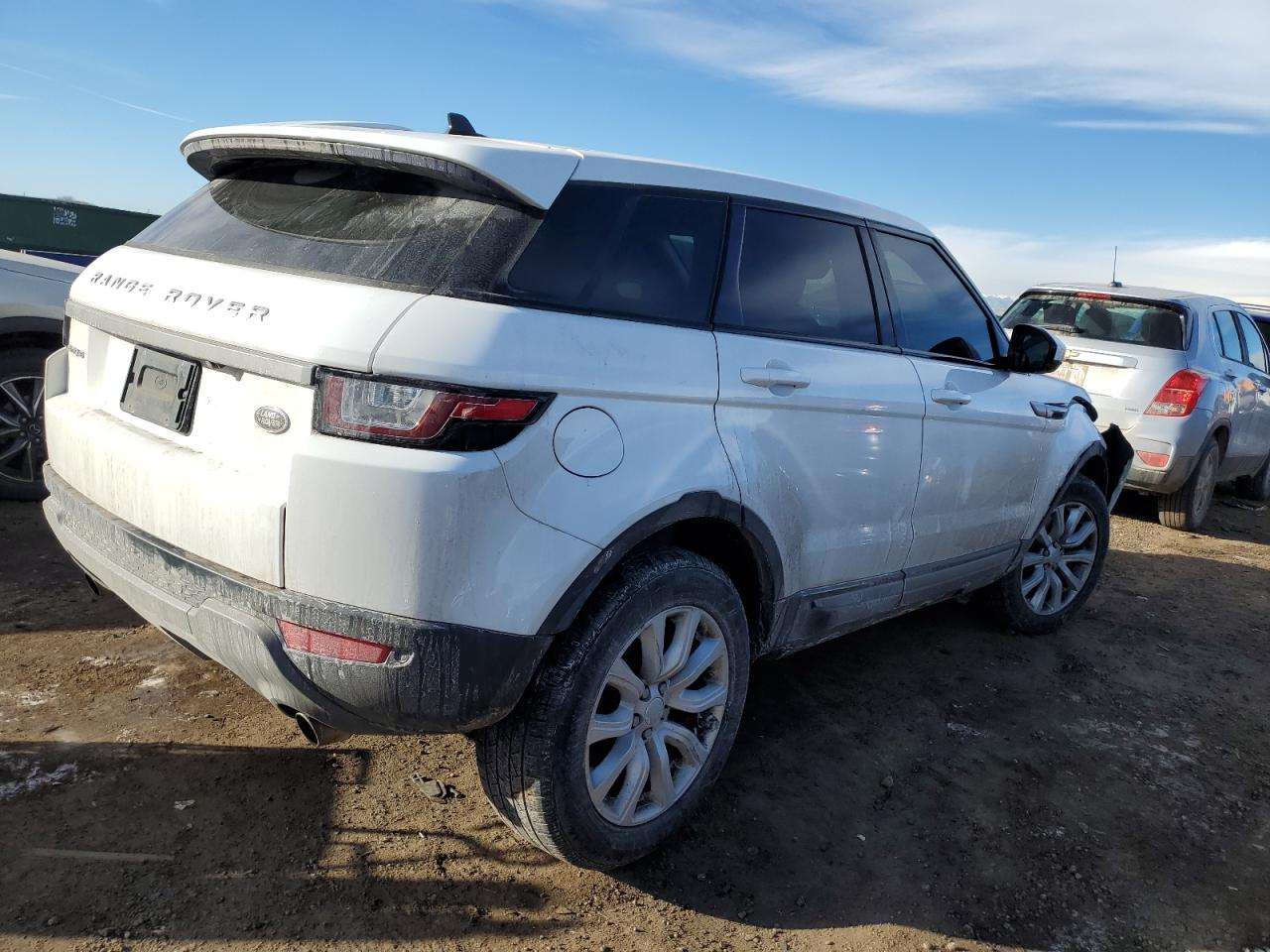 2016 Land Rover Range Rover VIN SALVP2BG9GH096481 Copart auction photo, front end damage thumbnail 3