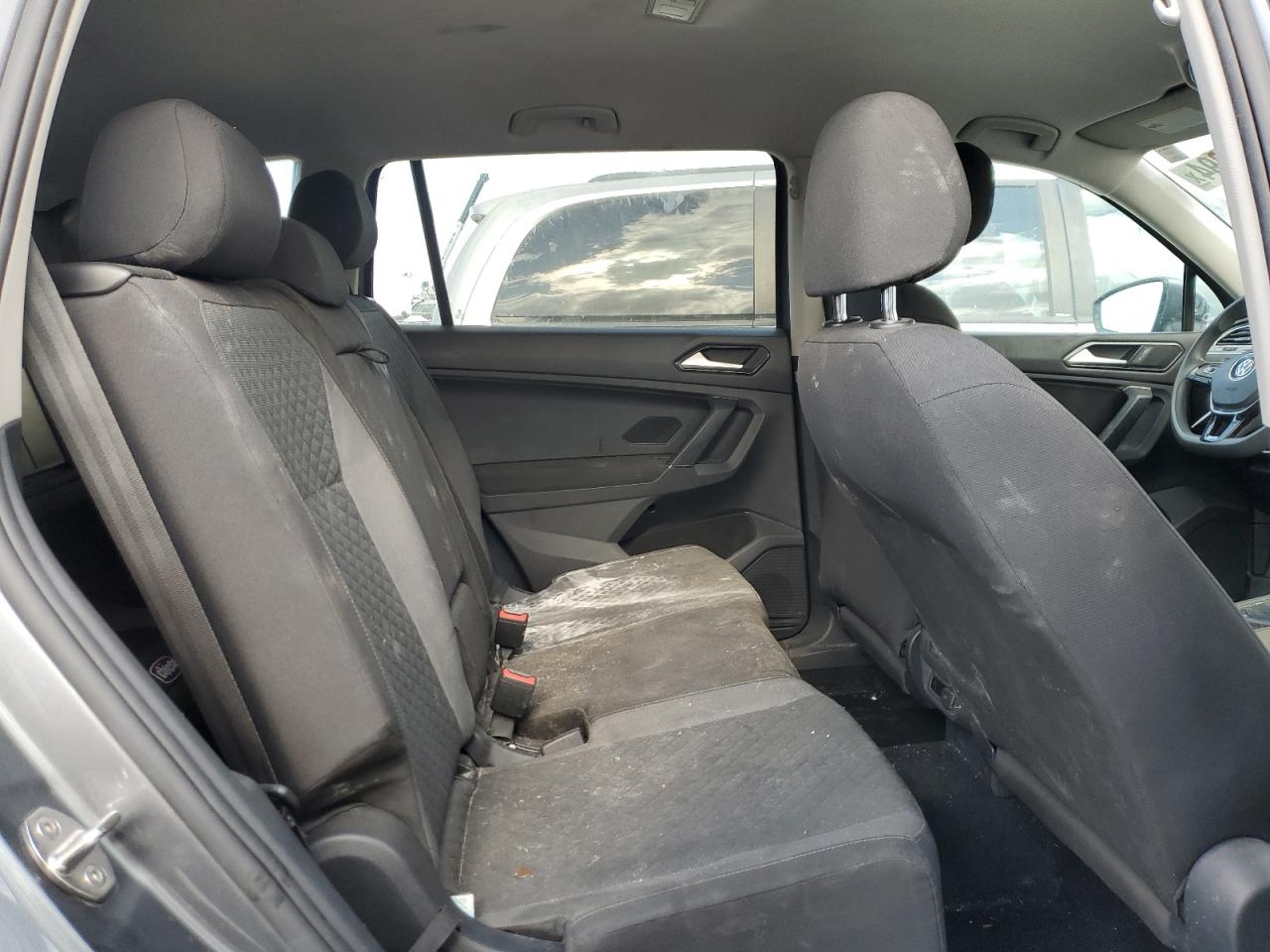2018 Volkswagen Tiguan VIN 3VV1B7AX8JM075452 Copart auction photo, front end damage thumbnail 11
