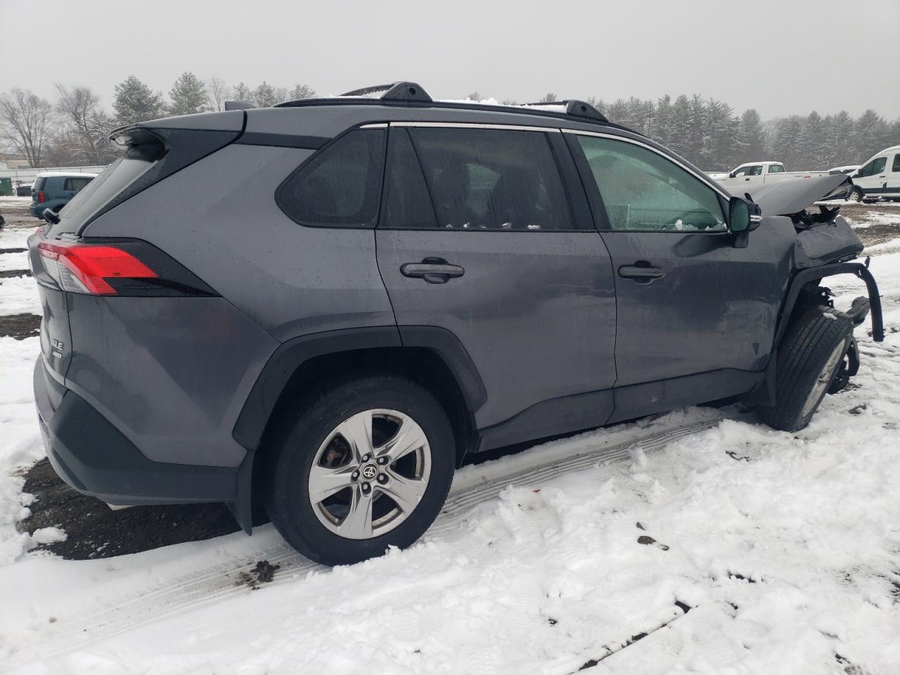 2023 Toyota RAV 4 VIN 2T3P1RFV6PC349500 Copart auction photo, front end / undercarriage damage thumbnail 3
