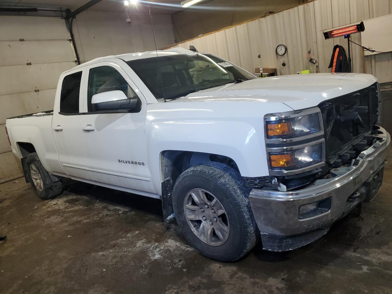 2015 Chevrolet Silverado VIN 1GCVKREC1FZ305213 Copart auction photo, rear end / front end damage thumbnail 4