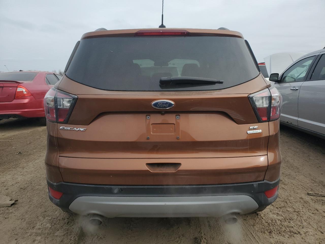 2017 Ford Escape VIN 1FMCU0G90HUA37880 Copart auction photo, front end / minor dent/scratches damage thumbnail 6