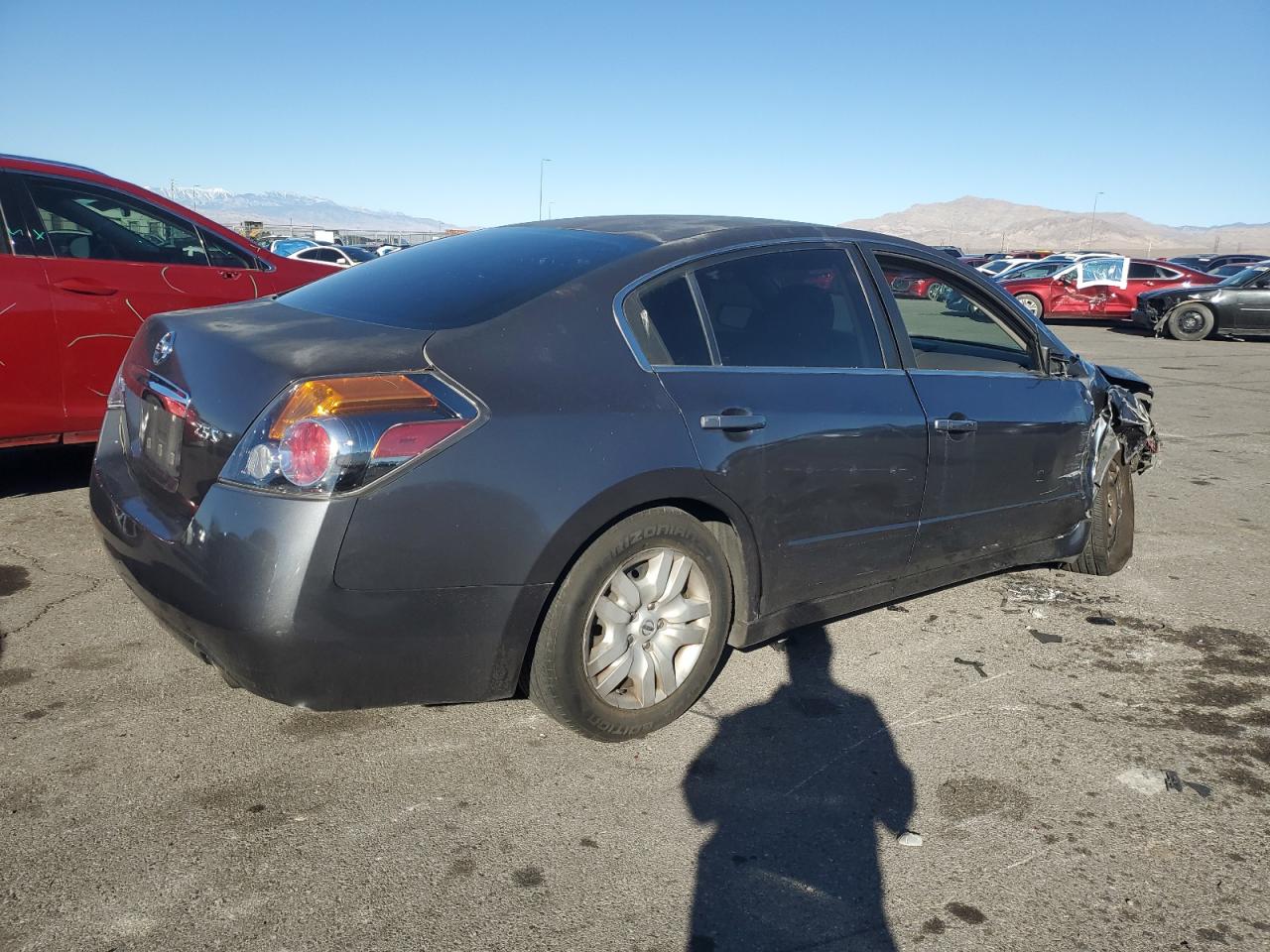 2012 Nissan Altima VIN 1N4AL2APXCN526197 Copart auction photo, front end / side damage thumbnail 3