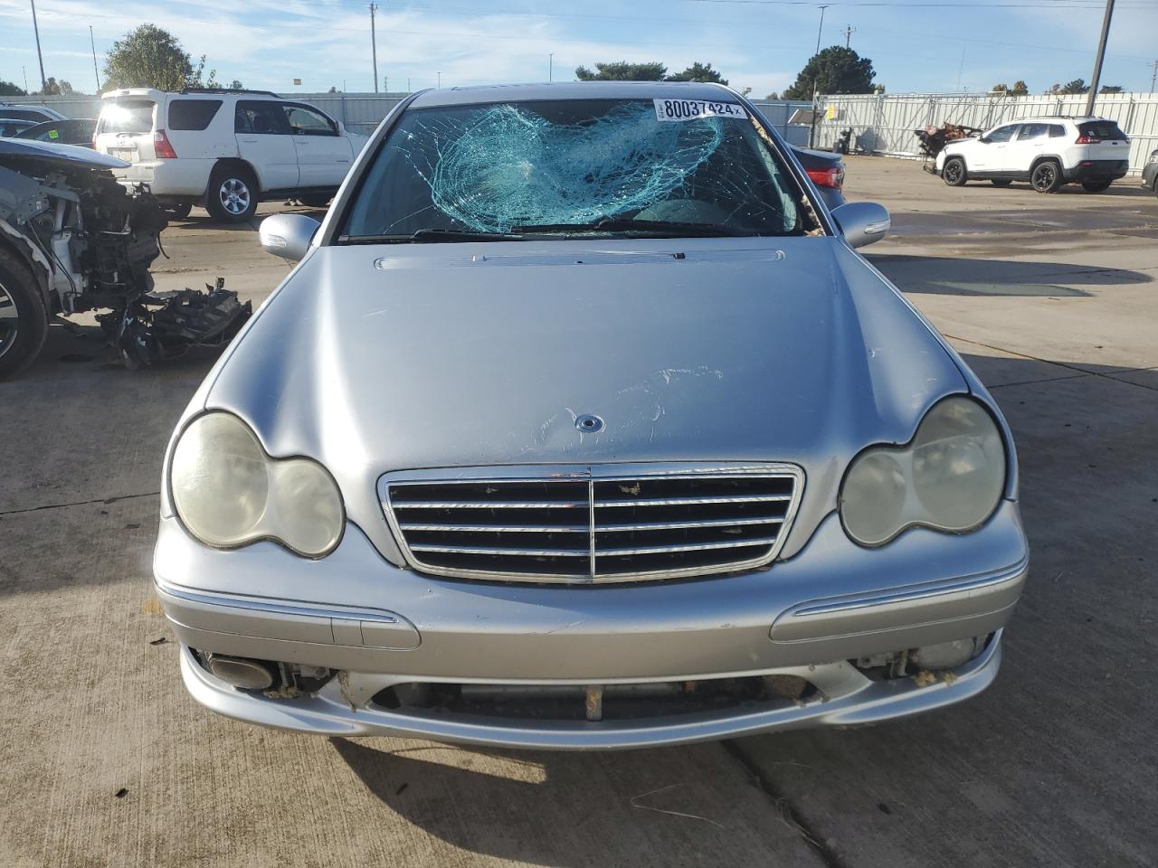 2006 Mercedes-Benz C-klasse VIN WDBRF52H96E021770 Copart auction photo, water/flood / all over damage thumbnail 5