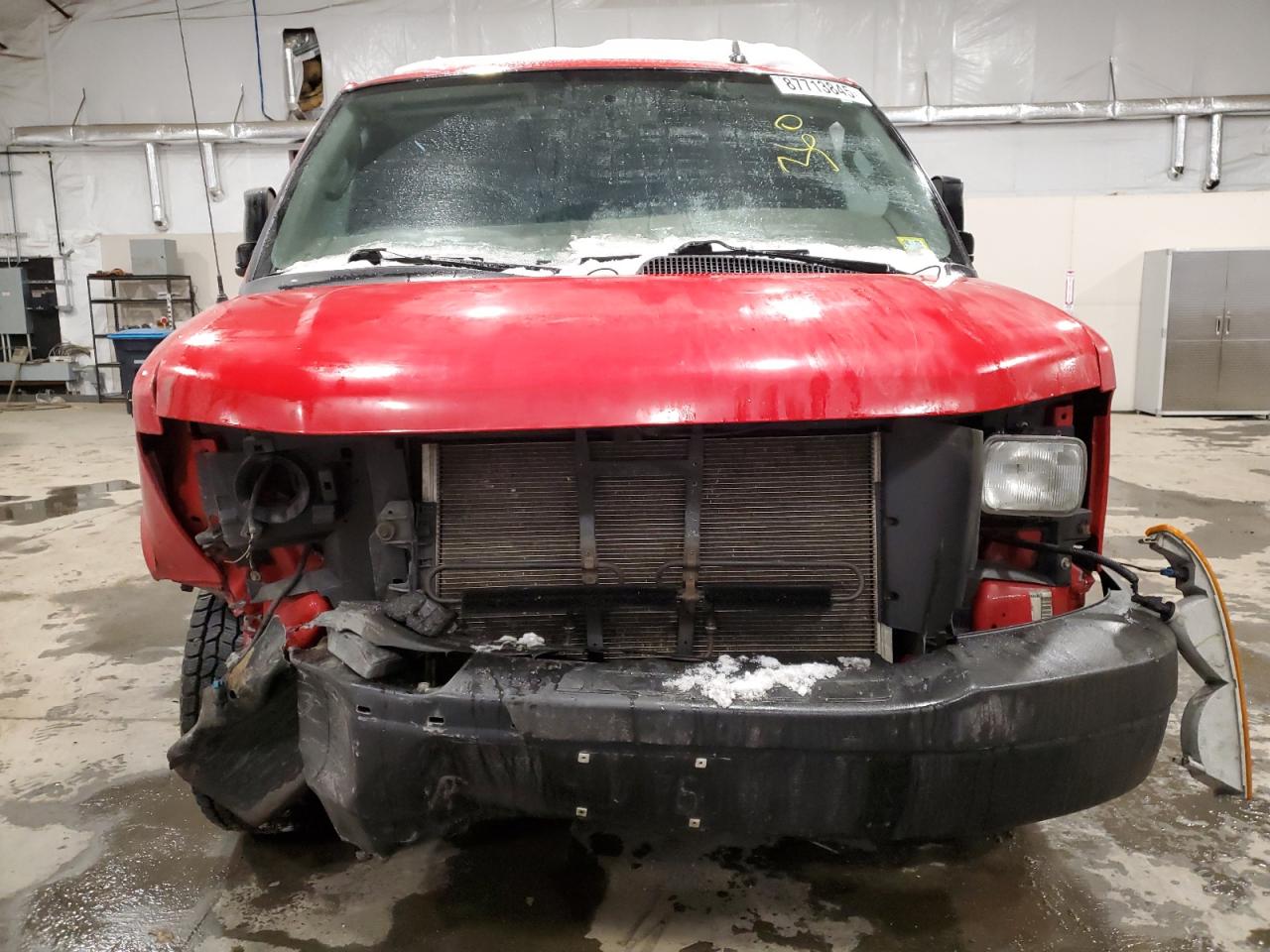 2017 Chevrolet Express VIN 1GCWGAFF1H1339699 Copart auction photo, front end damage thumbnail 5