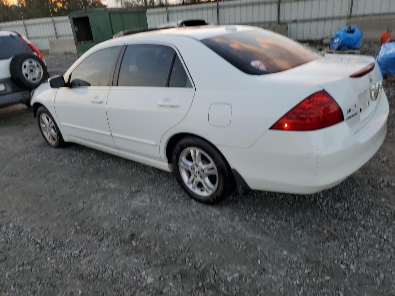 2007 Honda Accord VIN 1HGCM56827A101803 Copart auction photo, front end damage thumbnail 2