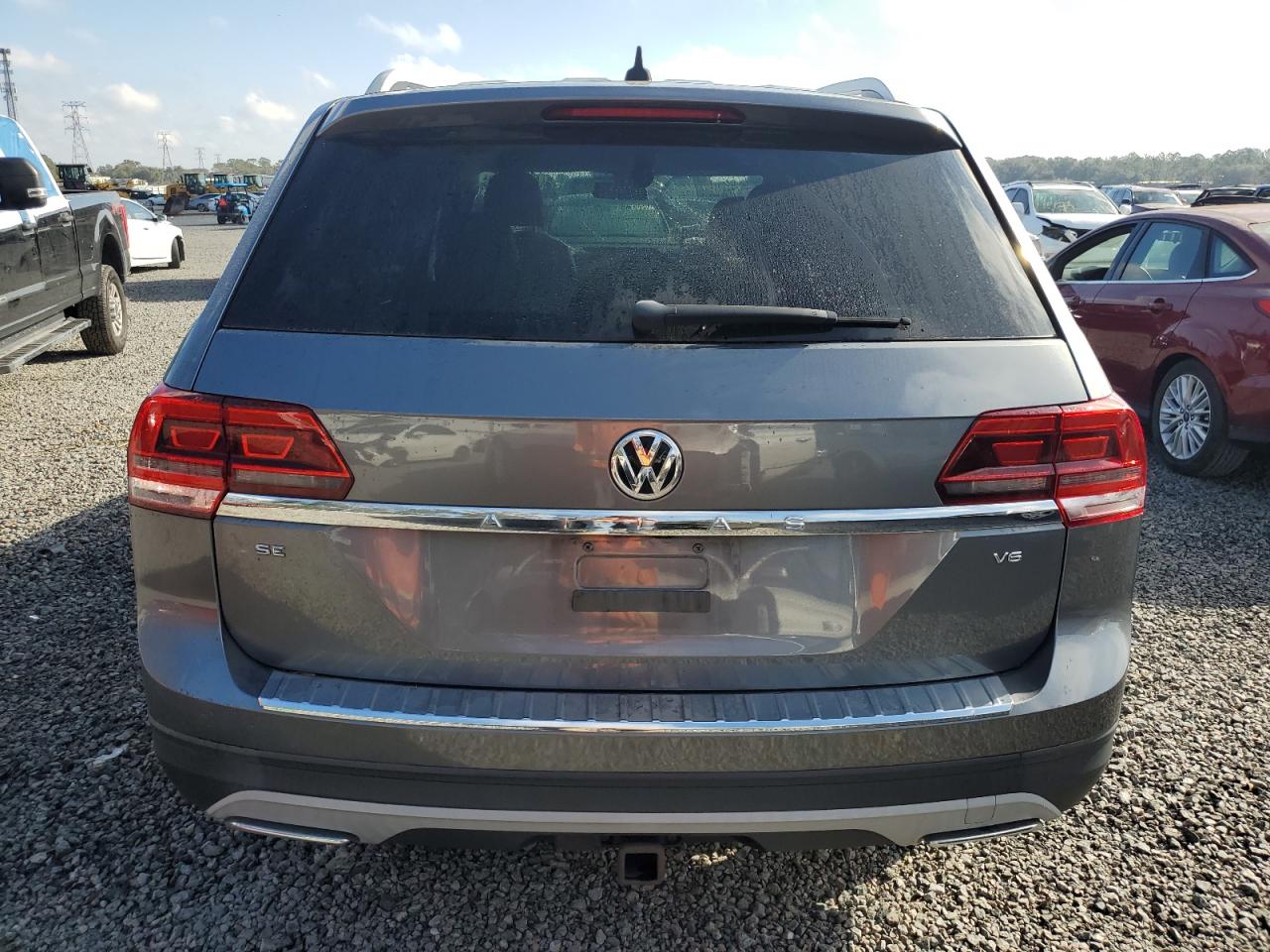 2019 Volkswagen Atlas VIN 1V2DR2CA0KC505446 Copart auction photo, front end damage thumbnail 6