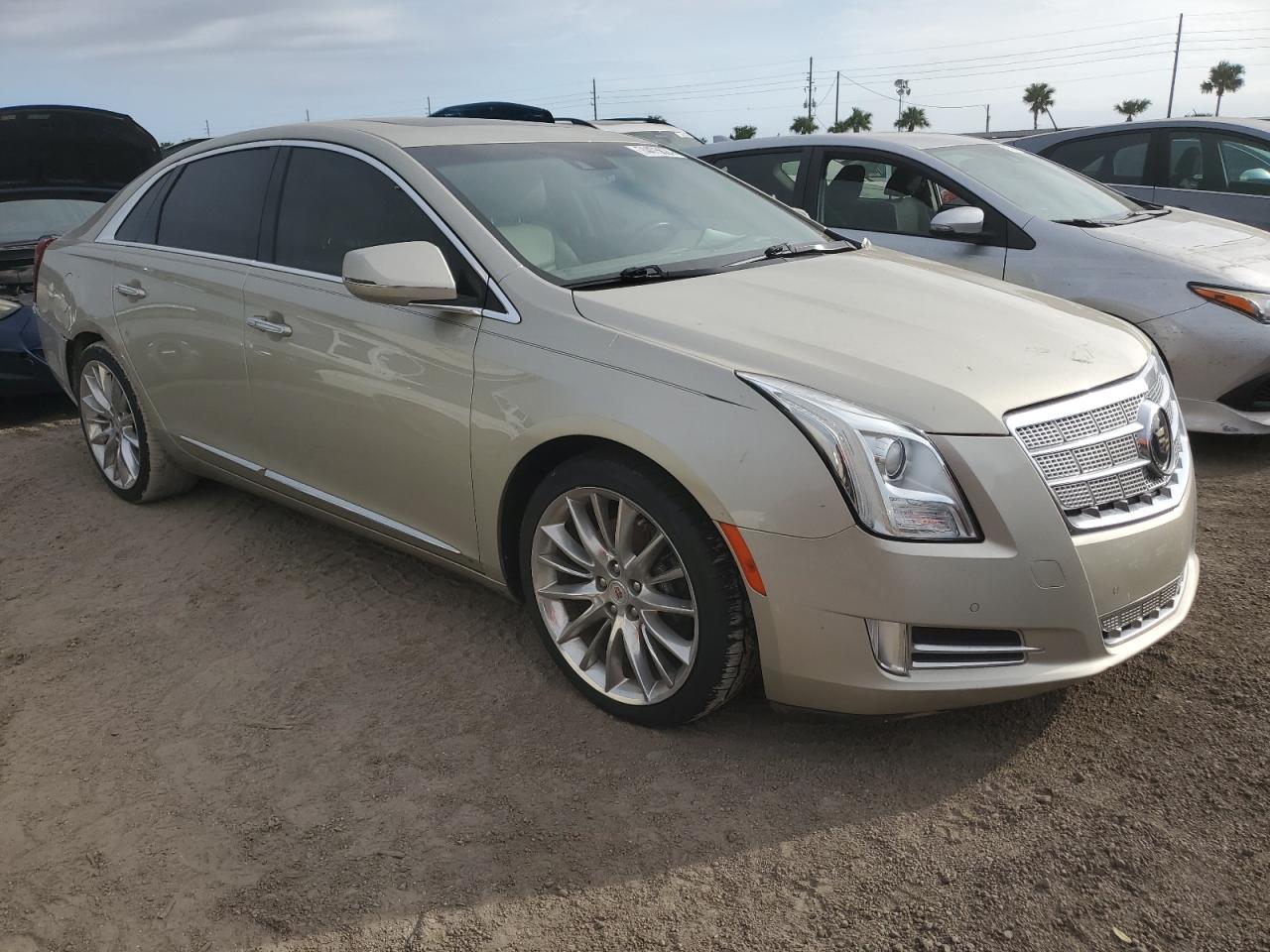 2013 Cadillac XTS VIN 2G61U5S32D9208926 Copart auction photo, water/flood damage thumbnail 4