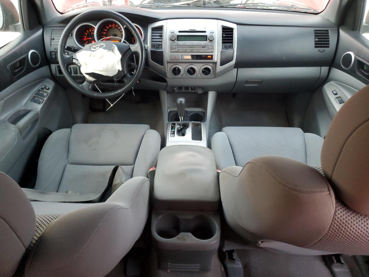 2010 Toyota Tacoma VIN 3TMJU4GN4AM095128 Copart auction photo, front end / hail damage thumbnail 8