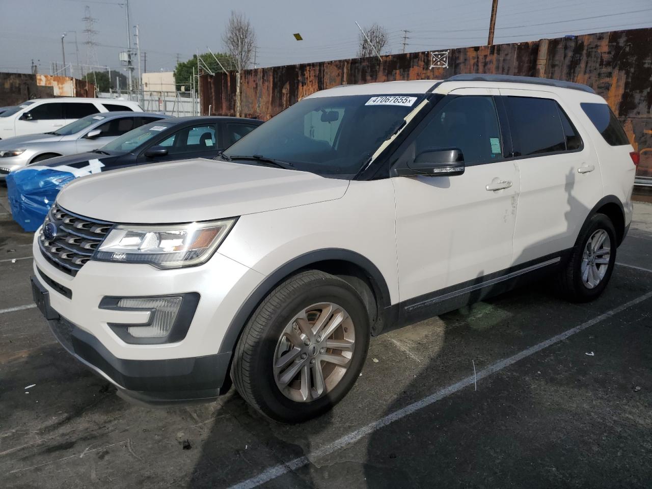 2017 Ford Explorer VIN 1FM5K7DH9HGD99885