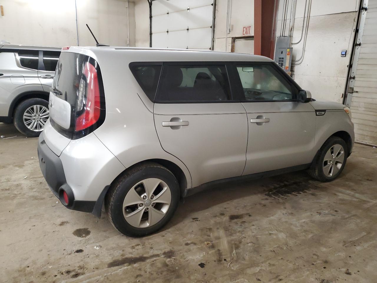 2015 KIA Soul VIN KNDJN2A28F7815127 Copart auction photo, side / front end damage thumbnail 3