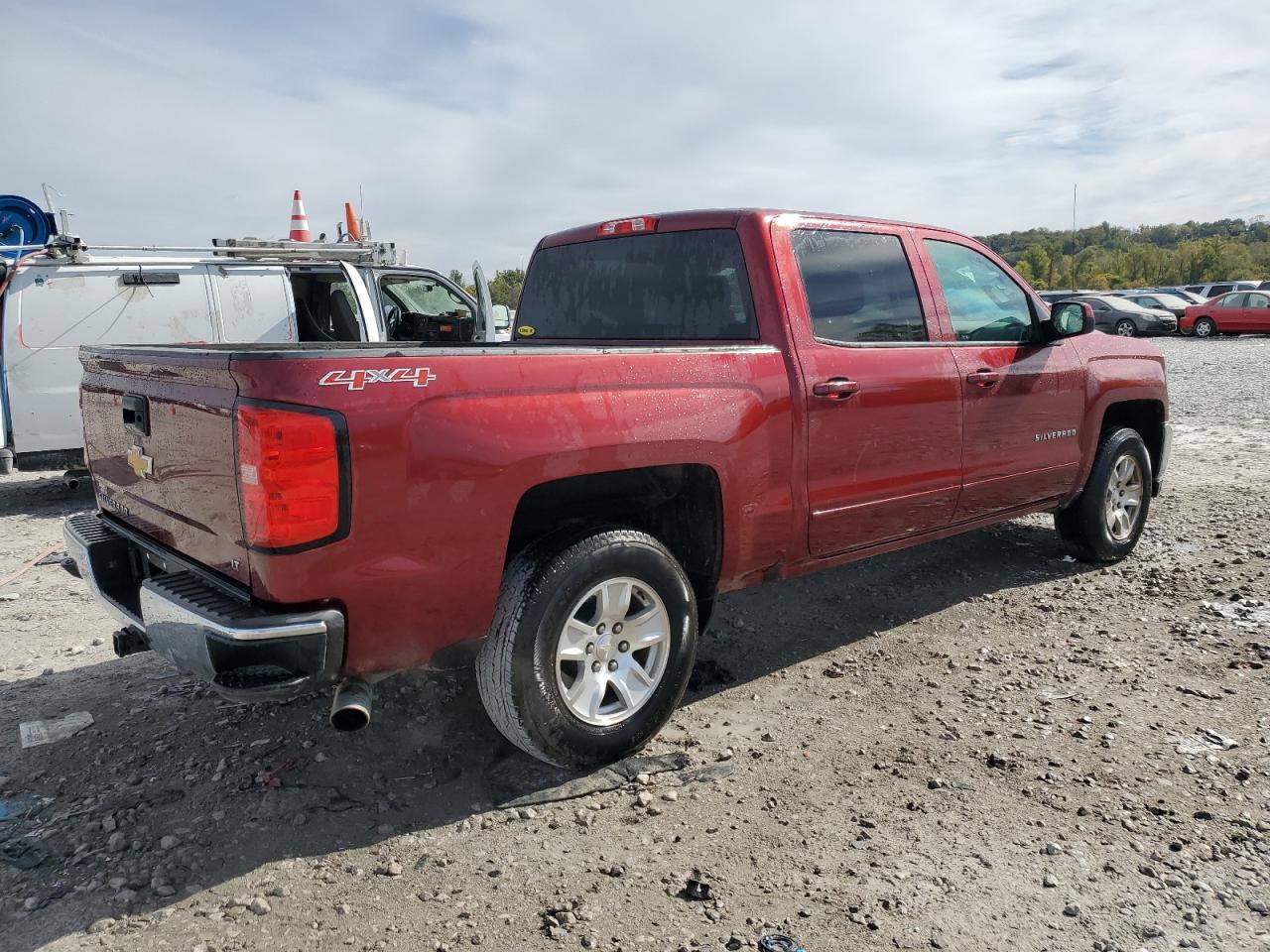 2017 Chevrolet Silverado VIN 3GCUKREC3HG247880 Copart auction photo, front end damage thumbnail 3