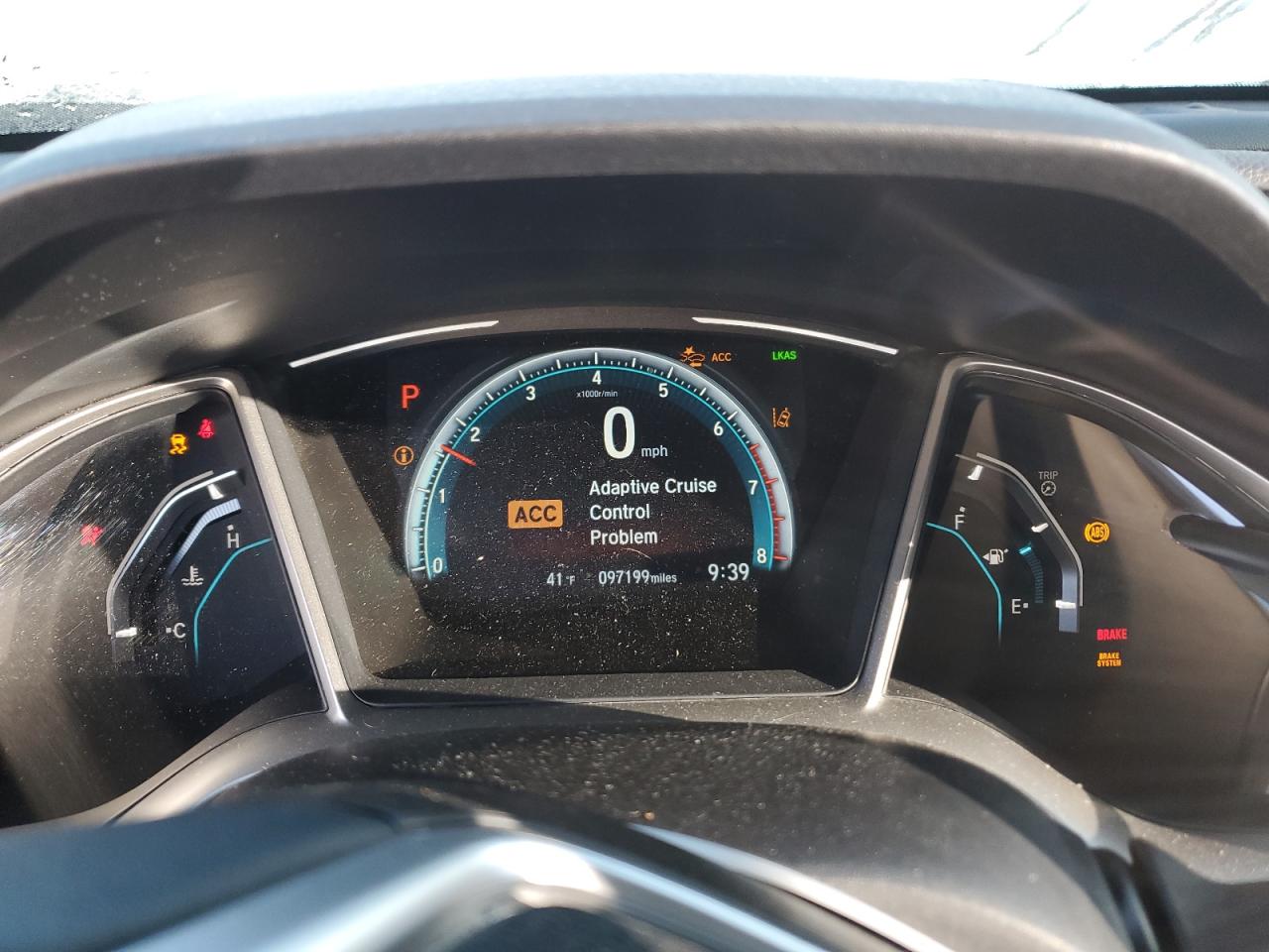 2017 Honda Civic VIN 19XFC1F9XHE011281 Copart auction photo, front end / minor dent/scratches damage thumbnail 9