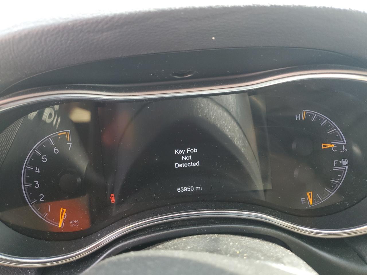 2021 Jeep Grand Cherokee VIN 1C4RJFBG3MC525897 Copart auction photo, vandalism damage thumbnail 9