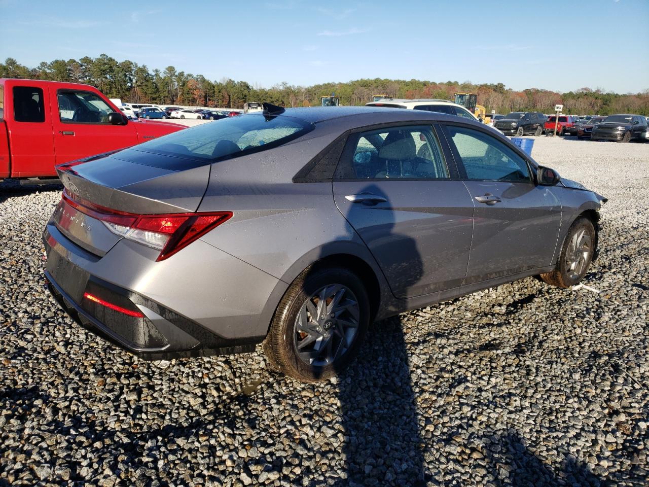 2024 Hyundai Elantra VIN KMHLM4DG3RU835415 Copart auction photo, front end / rear end damage thumbnail 3