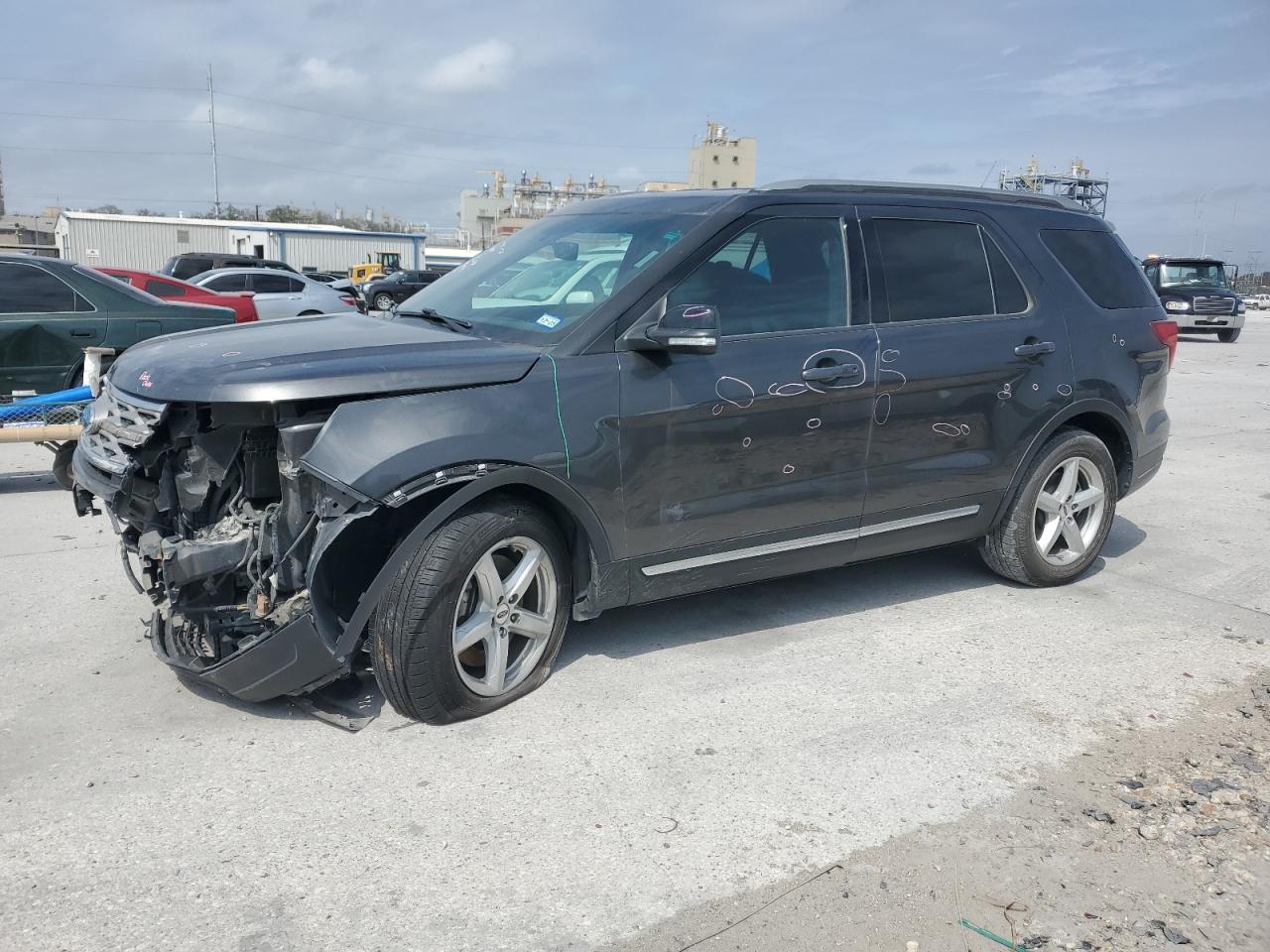 2018 Ford Explorer VIN 1FM5K7D80JGA76539