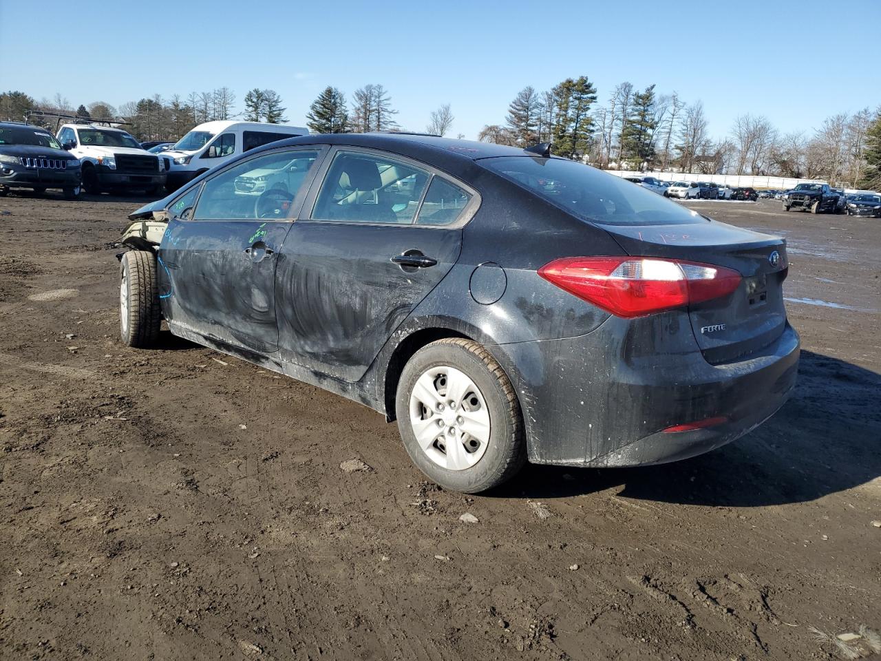 2015 KIA Forte VIN KNAFK4A64F5306352 Copart auction photo, front end / minor dent/scratches damage thumbnail 2