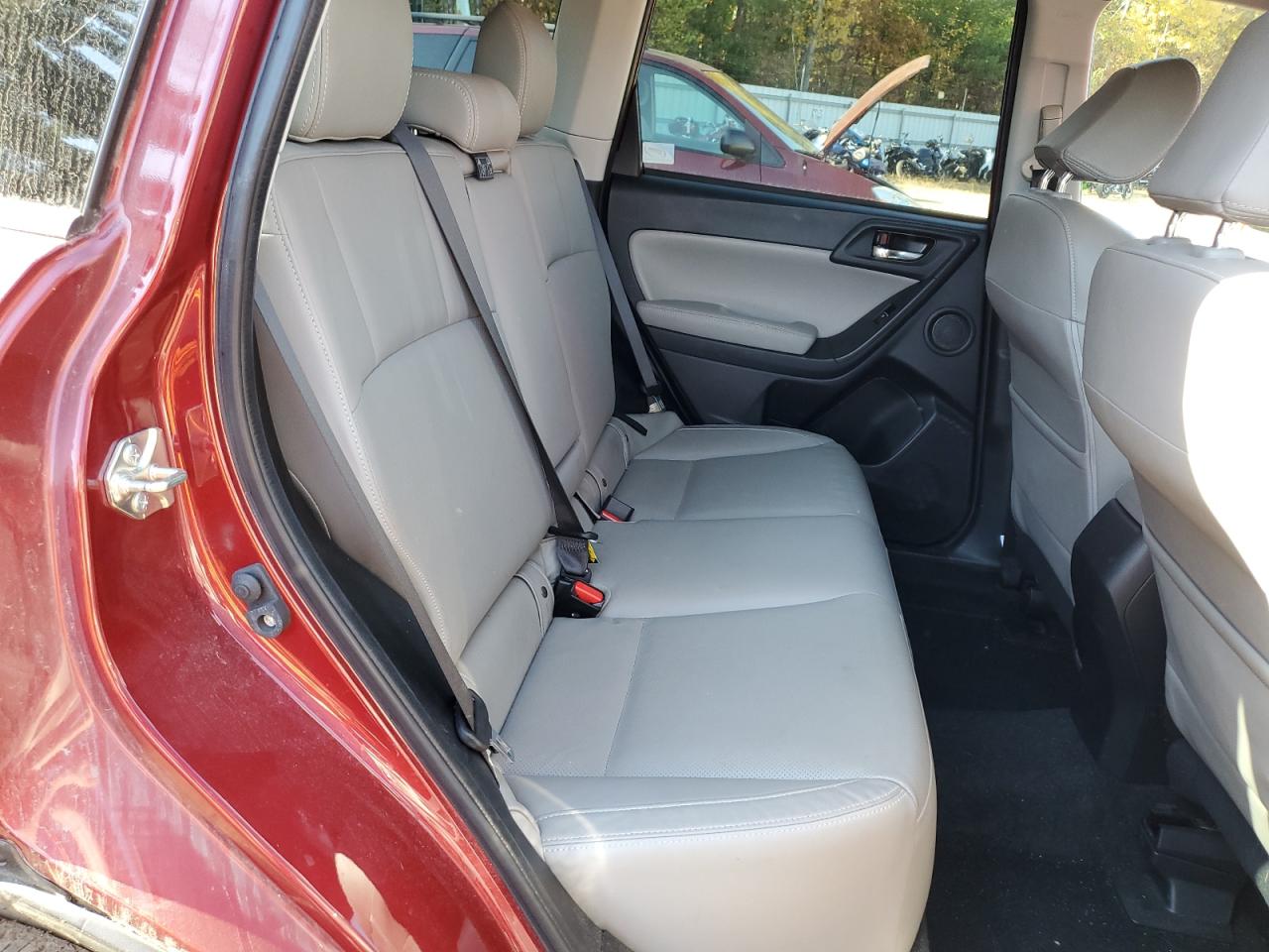 2017 Subaru Forester VIN JF2SJARC1HH549083 Copart auction photo, front end / minor dent/scratches damage thumbnail 12