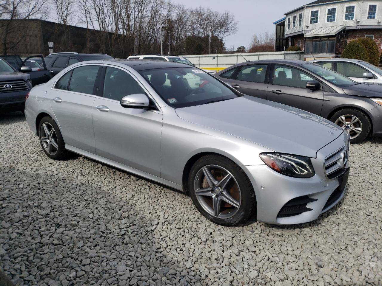 2017 Mercedes-Benz E-klasse VIN WDDZF4KB6HA105584 Copart auction photo, mechanical / minor dent/scratches damage thumbnail 4