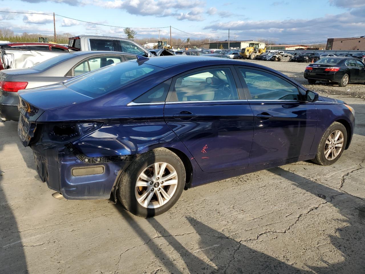 2013 Hyundai Sonata VIN 5NPEB4AC9DH648039 Copart auction photo, rear end / minor dent/scratches damage thumbnail 3