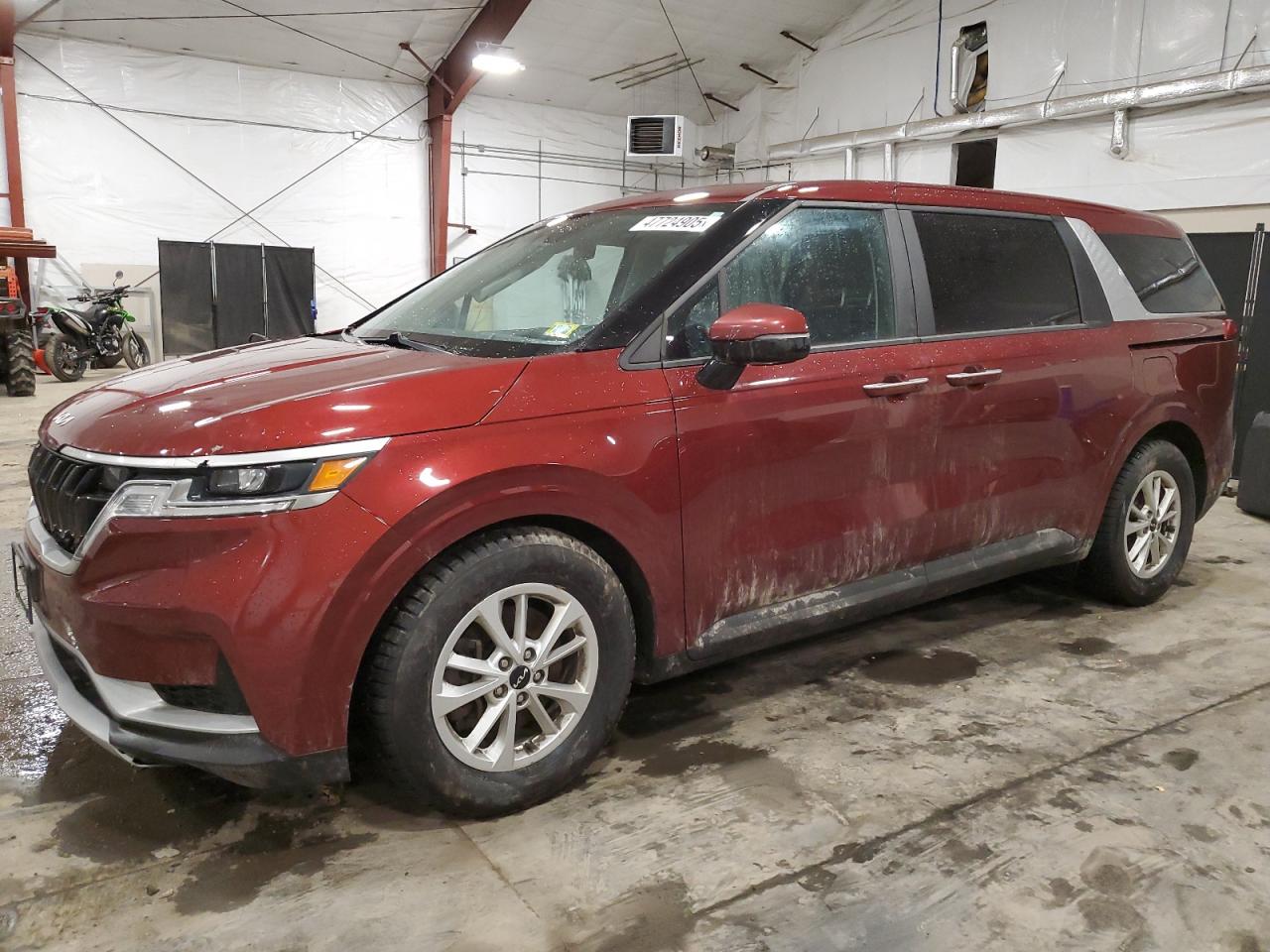 2022 KIA Carnival VIN KNDNB4H33N6168337