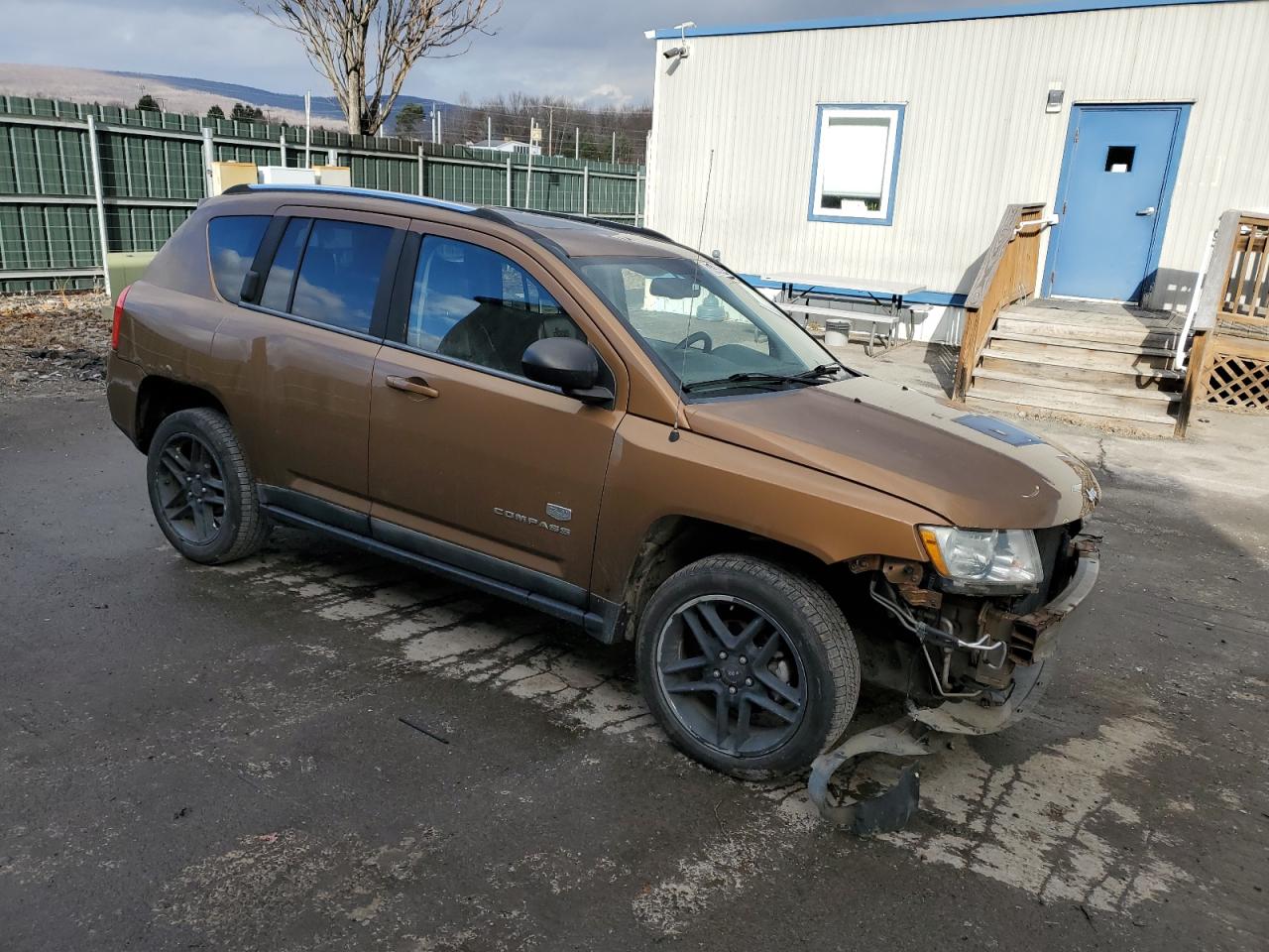 2011 Jeep Compass VIN 1J4NF5FB2BD167069 Copart auction photo, side damage thumbnail 4